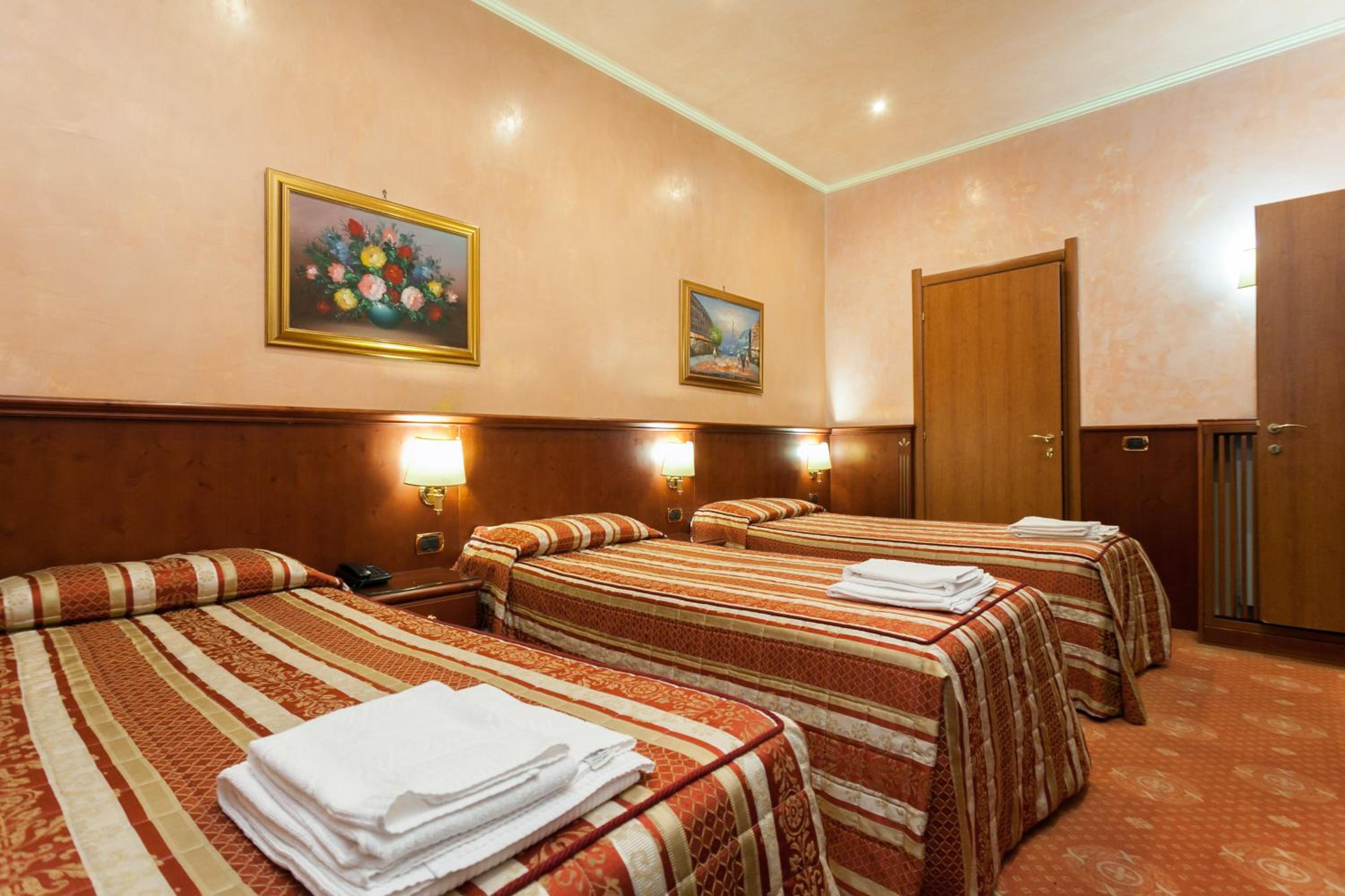 Classic Triple Room