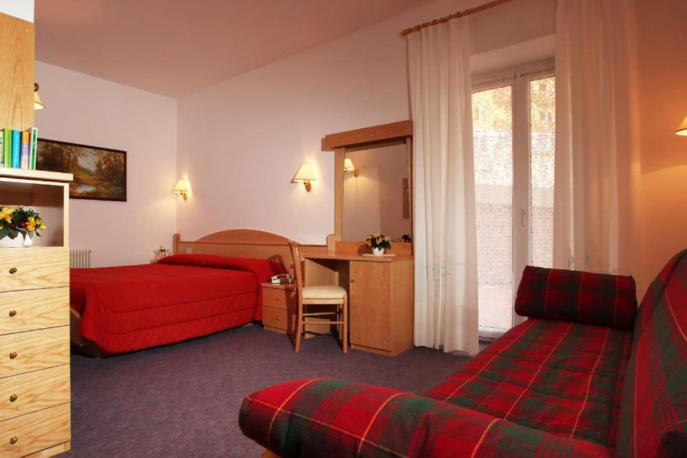Quadruple Room photo 1