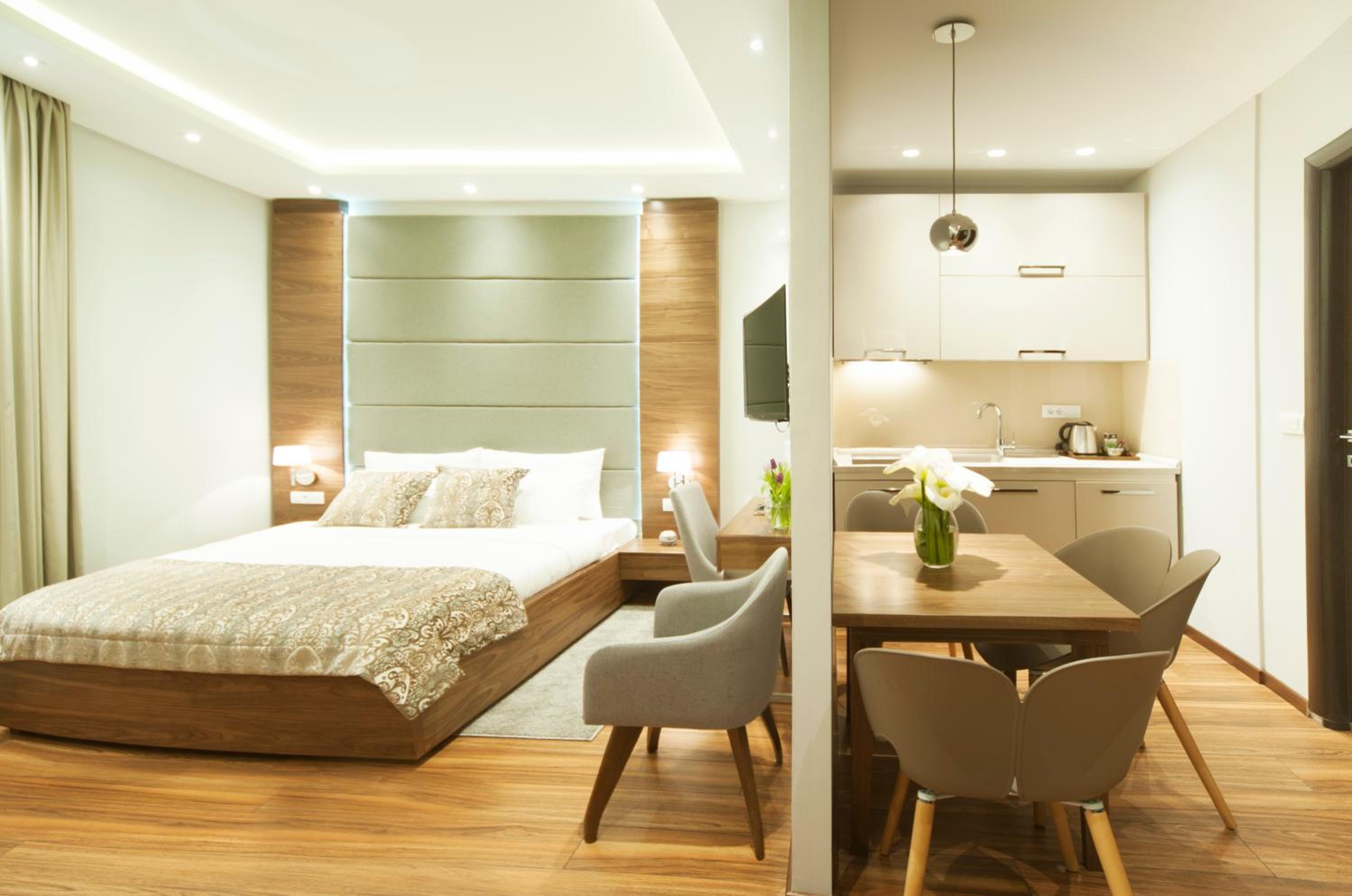 Superior Apartment