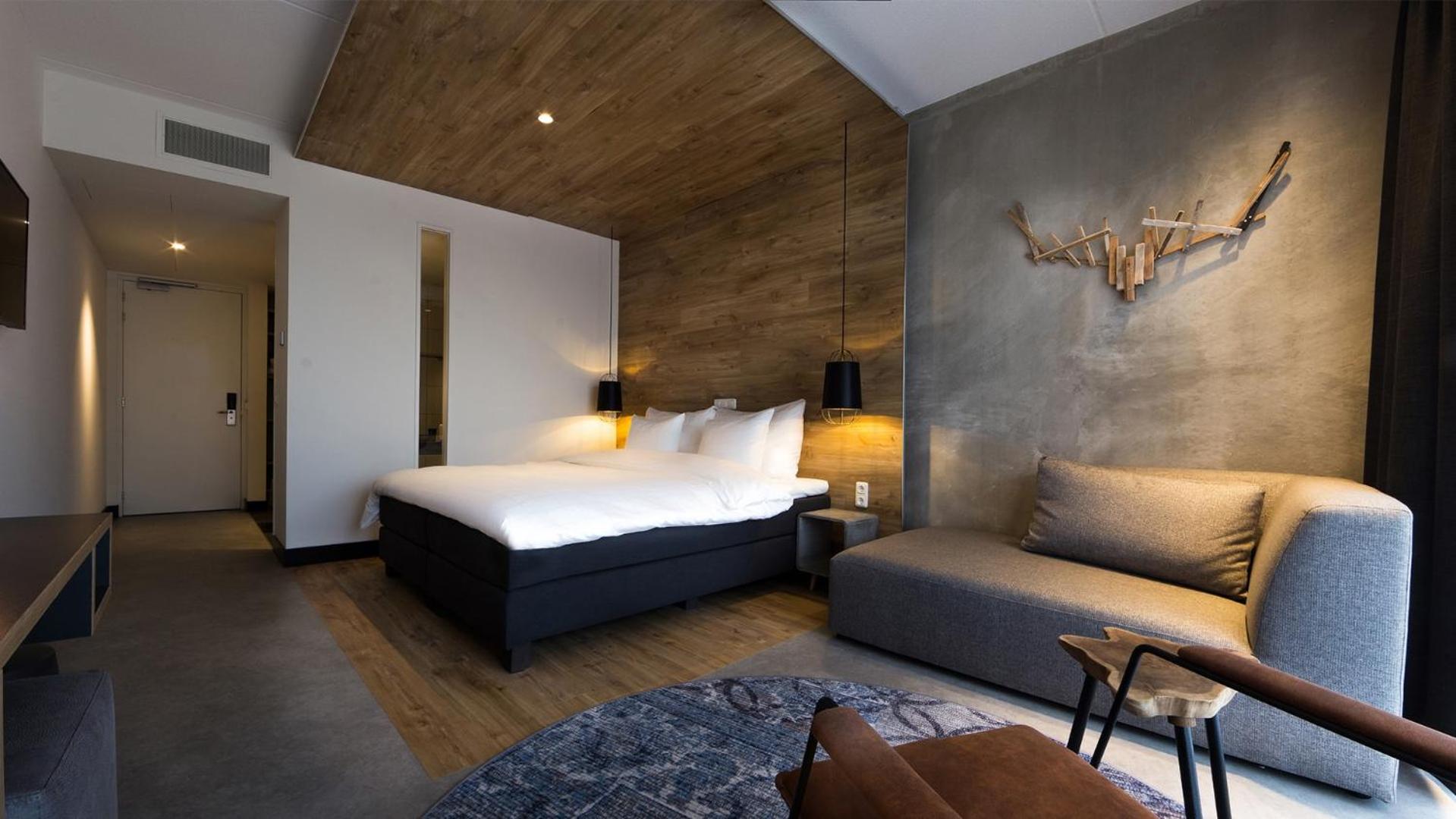 Deluxe Double Room with Terrace - Photo 1