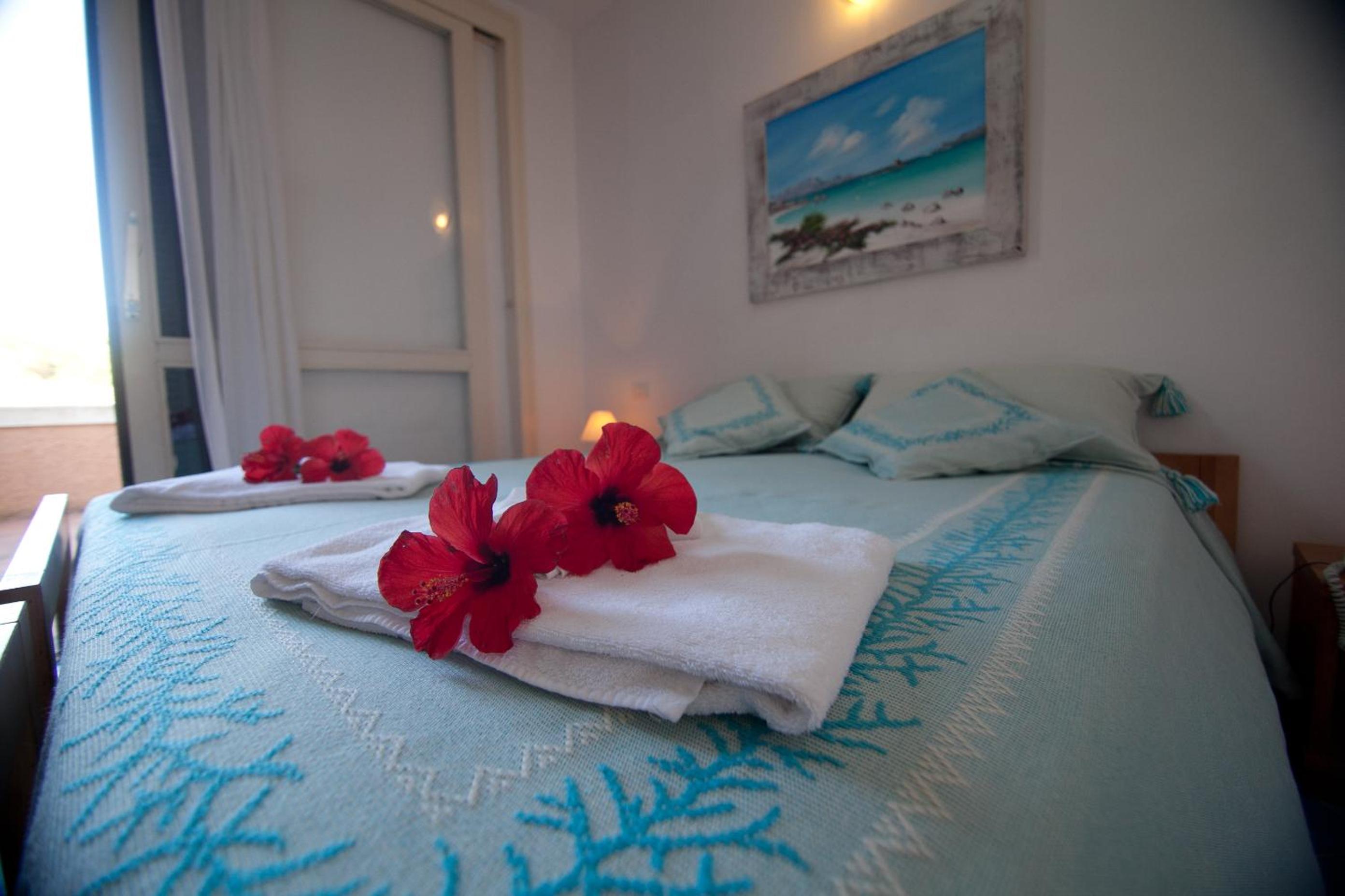 Double Room - Photo 8