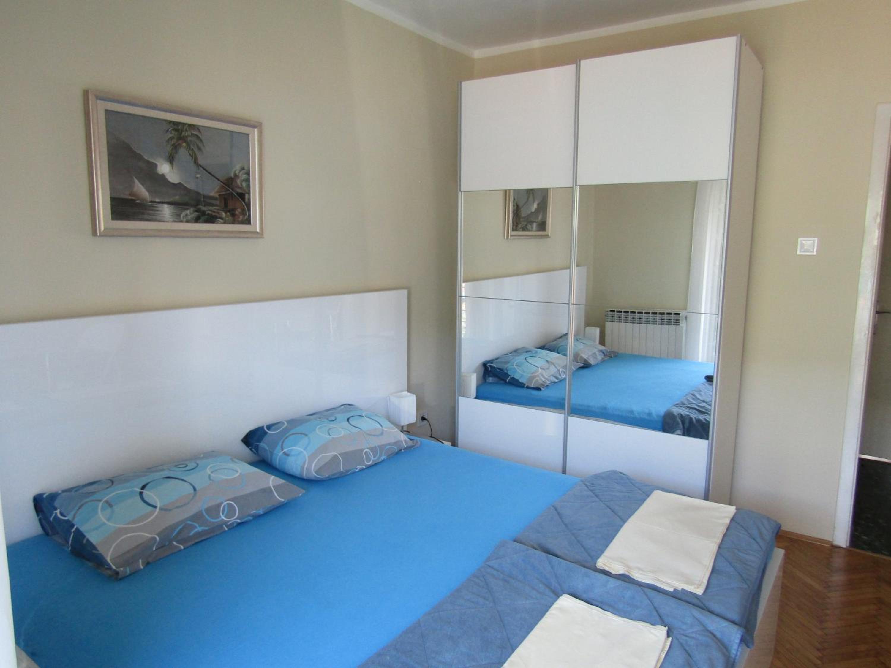 Double Room with Balcony and Kitchenette photo 2