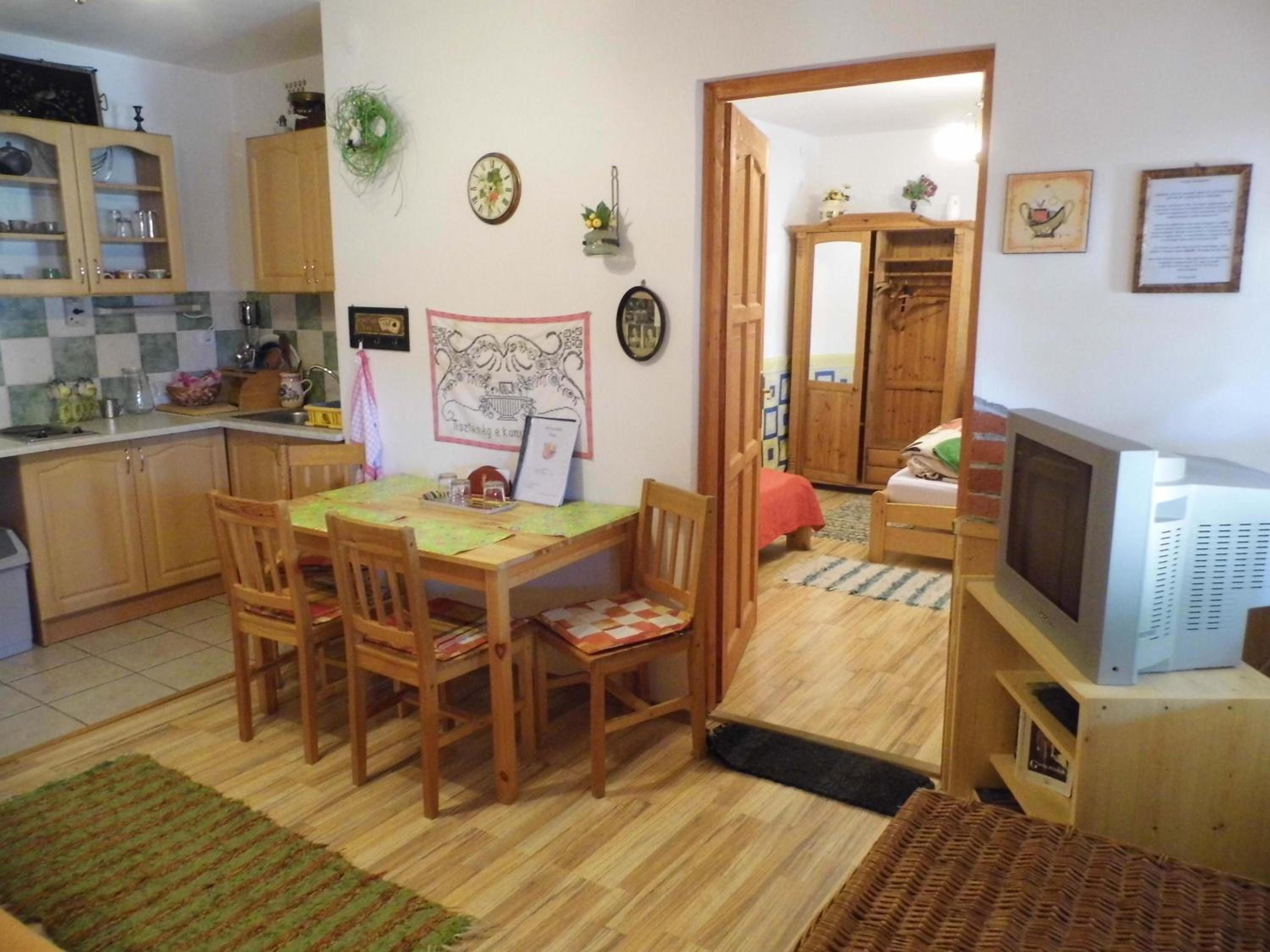One-Bedroom Suite photo 2