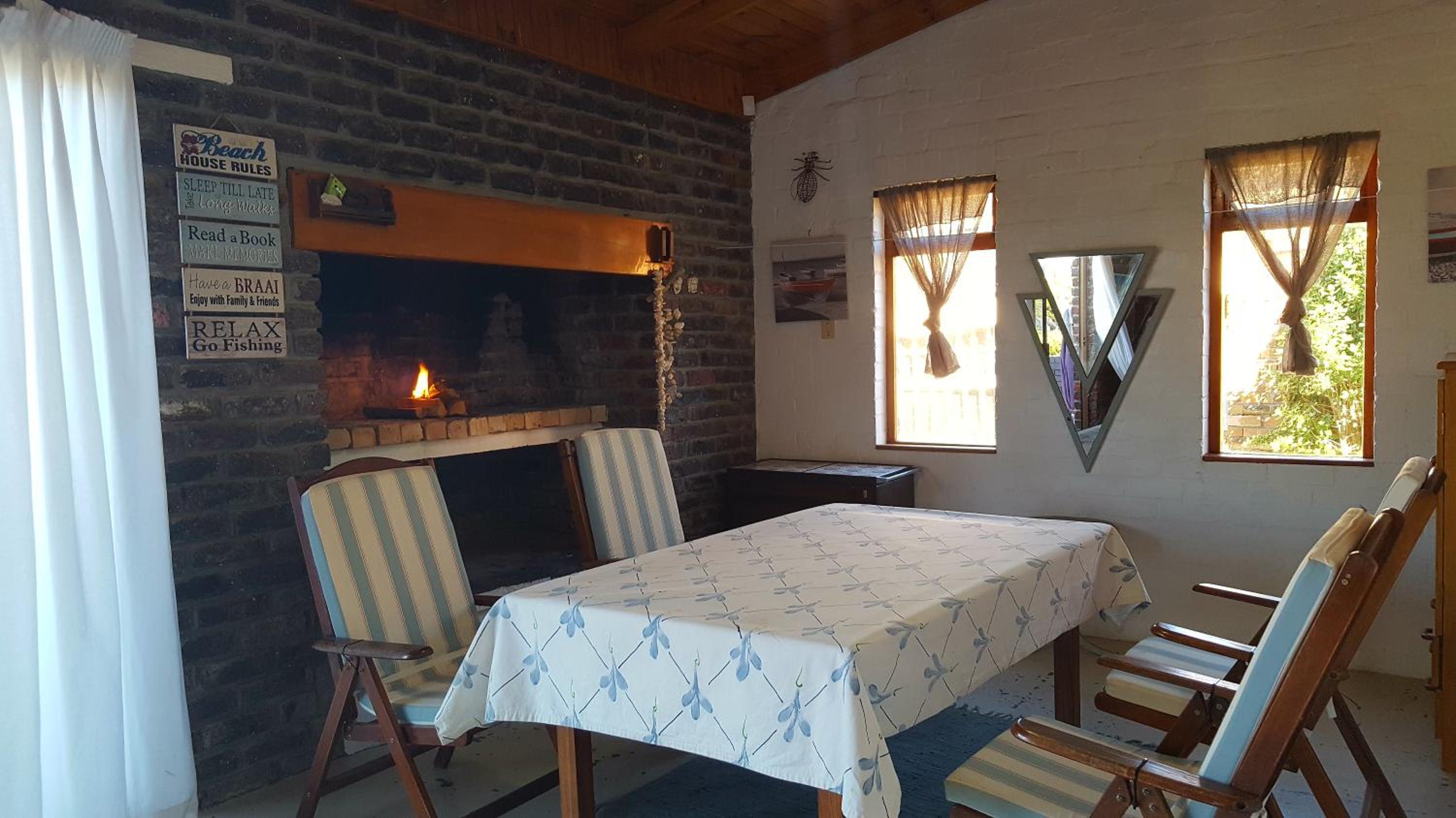 Three-Bedroom House - Sea Front - Photo 47
