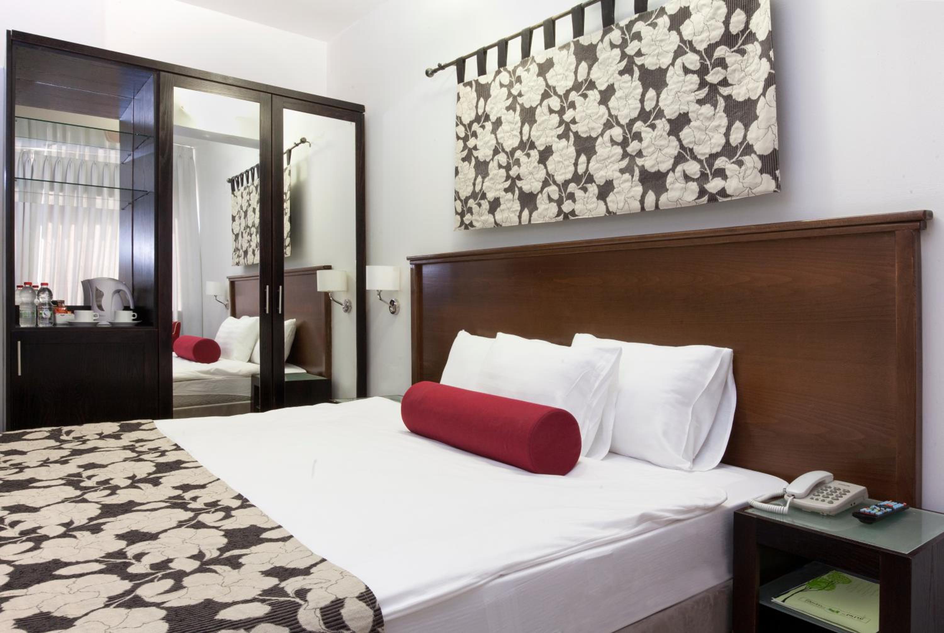 Standard Room photo 1
