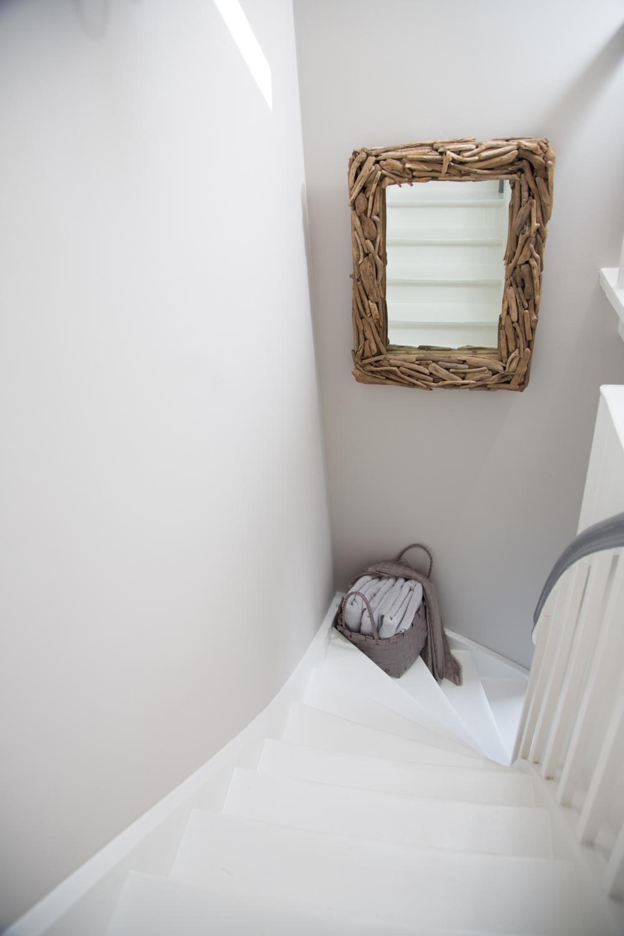 Apartment - Split Level - Photo 5