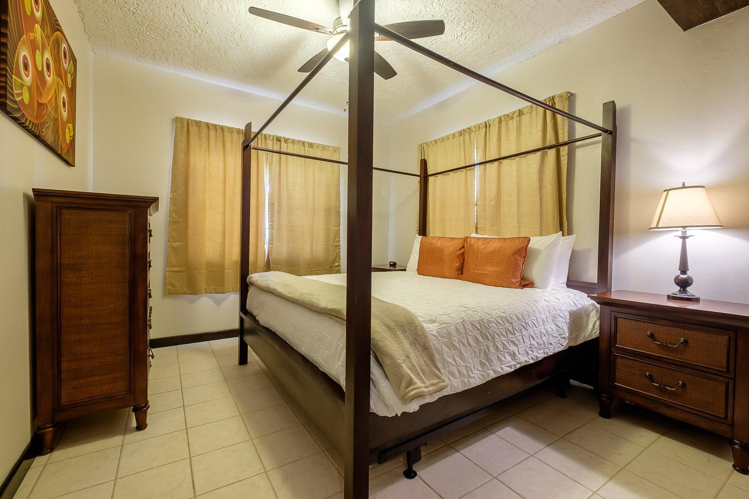 King Suite with Sea View photo 3