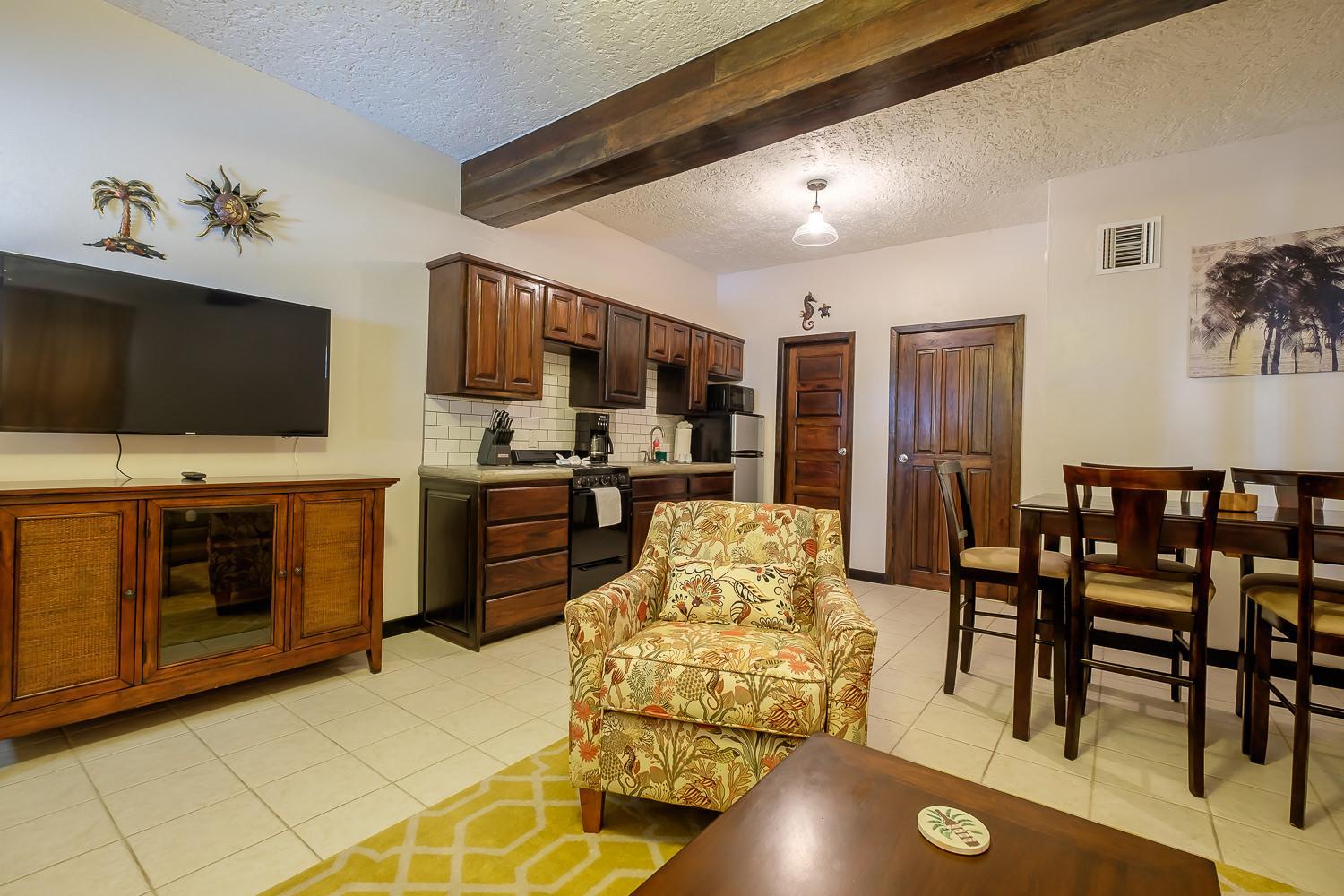 King Suite with Sea View photo 1