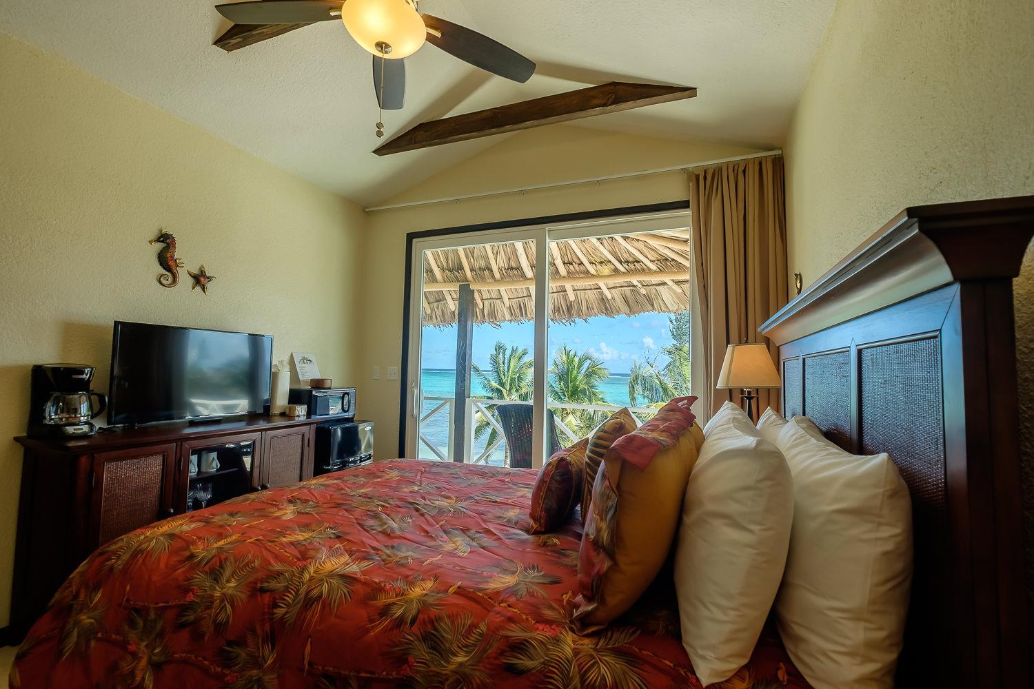 Queen Room with Sea View photo 2