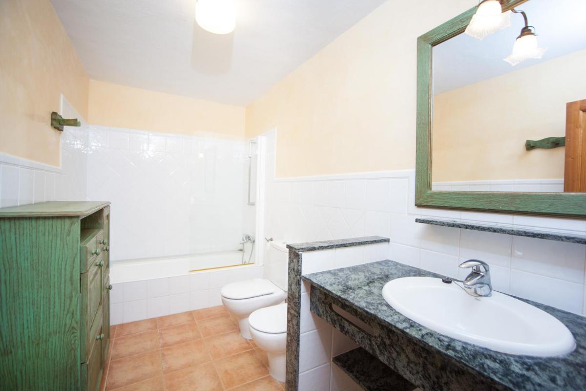 Three-Bedroom Villa photo 1