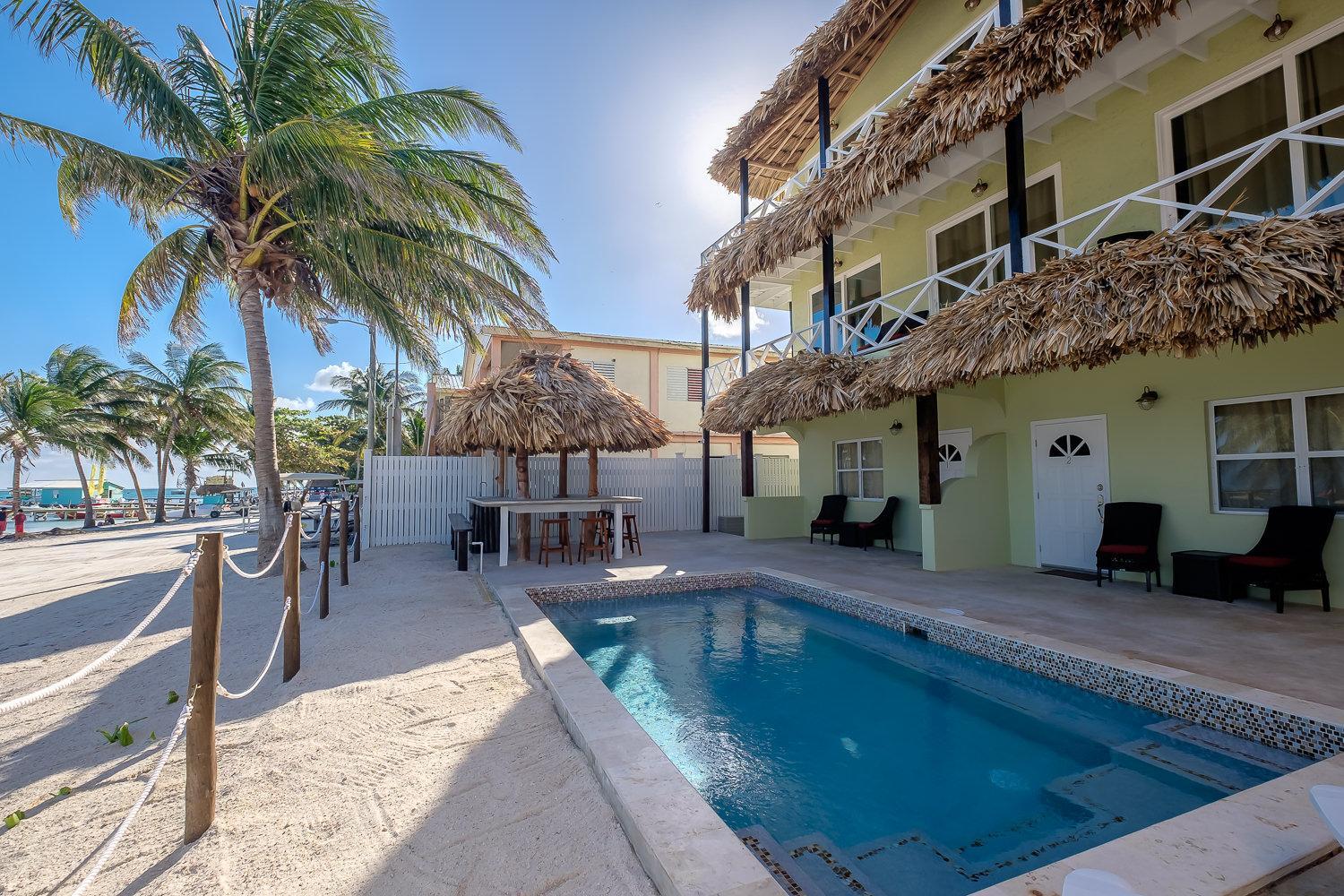 King Suite with Ocean View photo 2