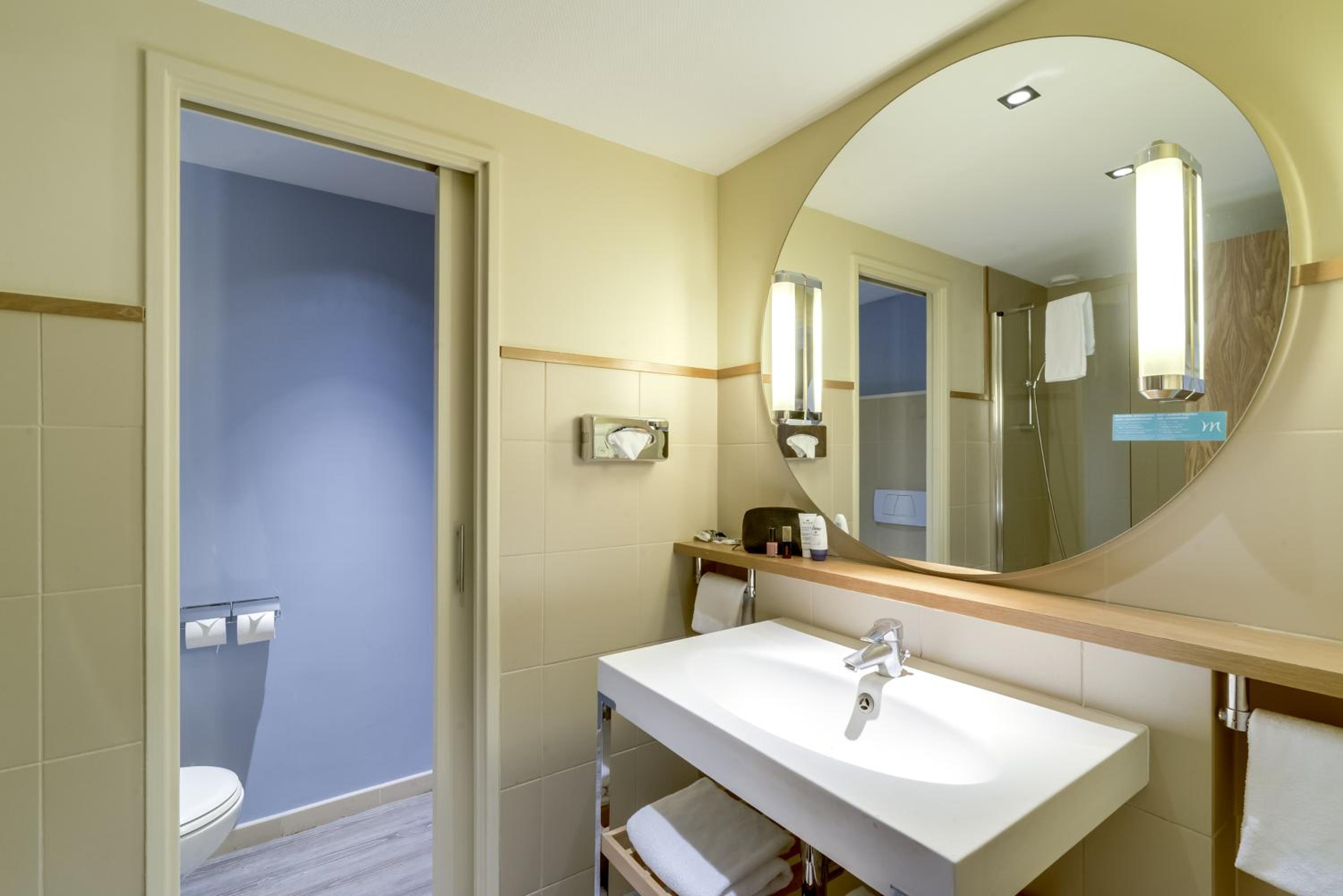 Classic Twin Room - Photo 3