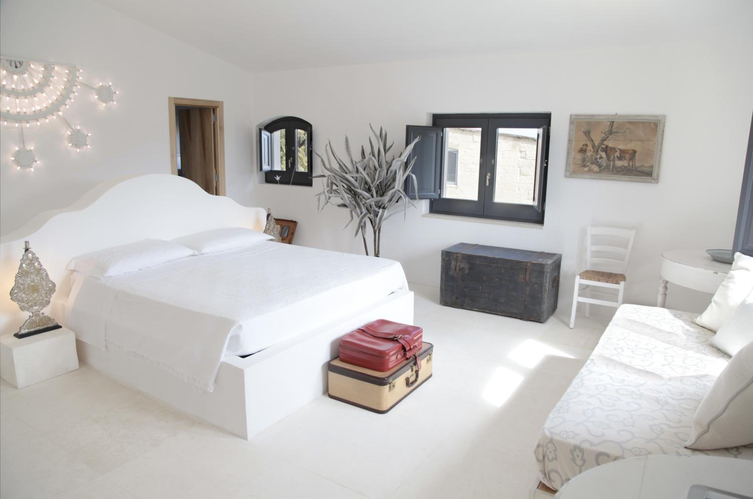 Suite - Photo 8