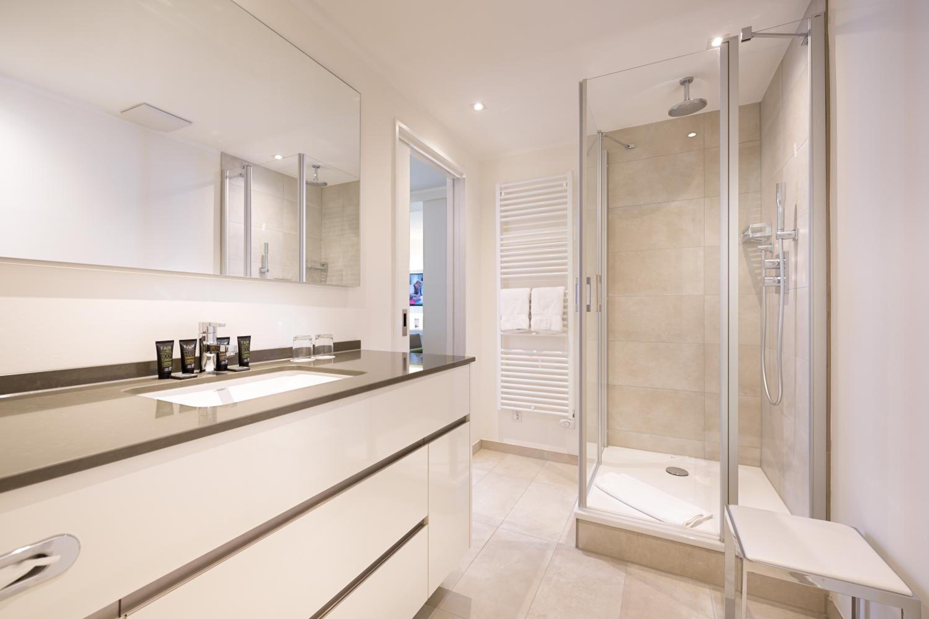 Junior Suite - Photo 7