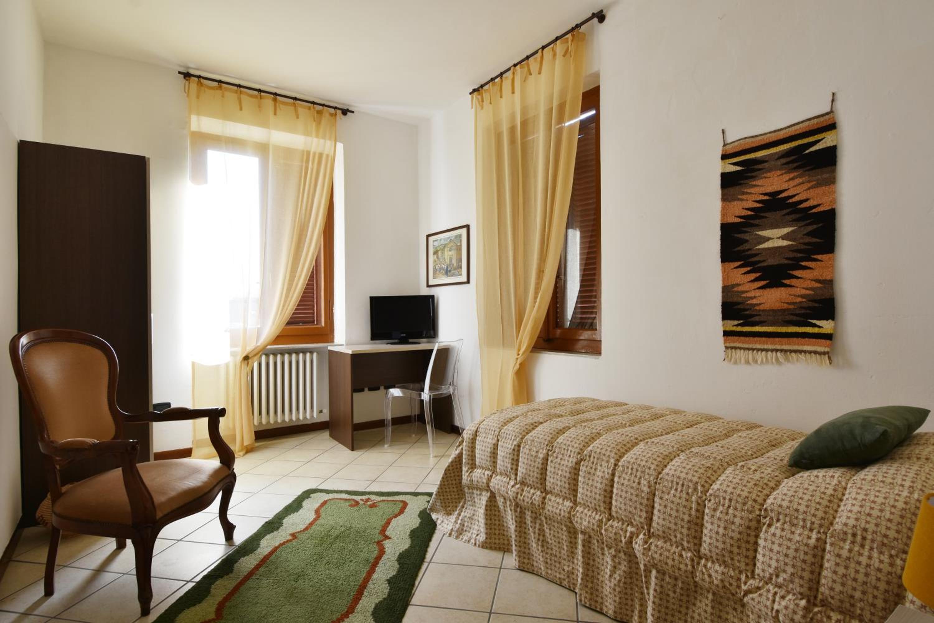 Standard Single Room