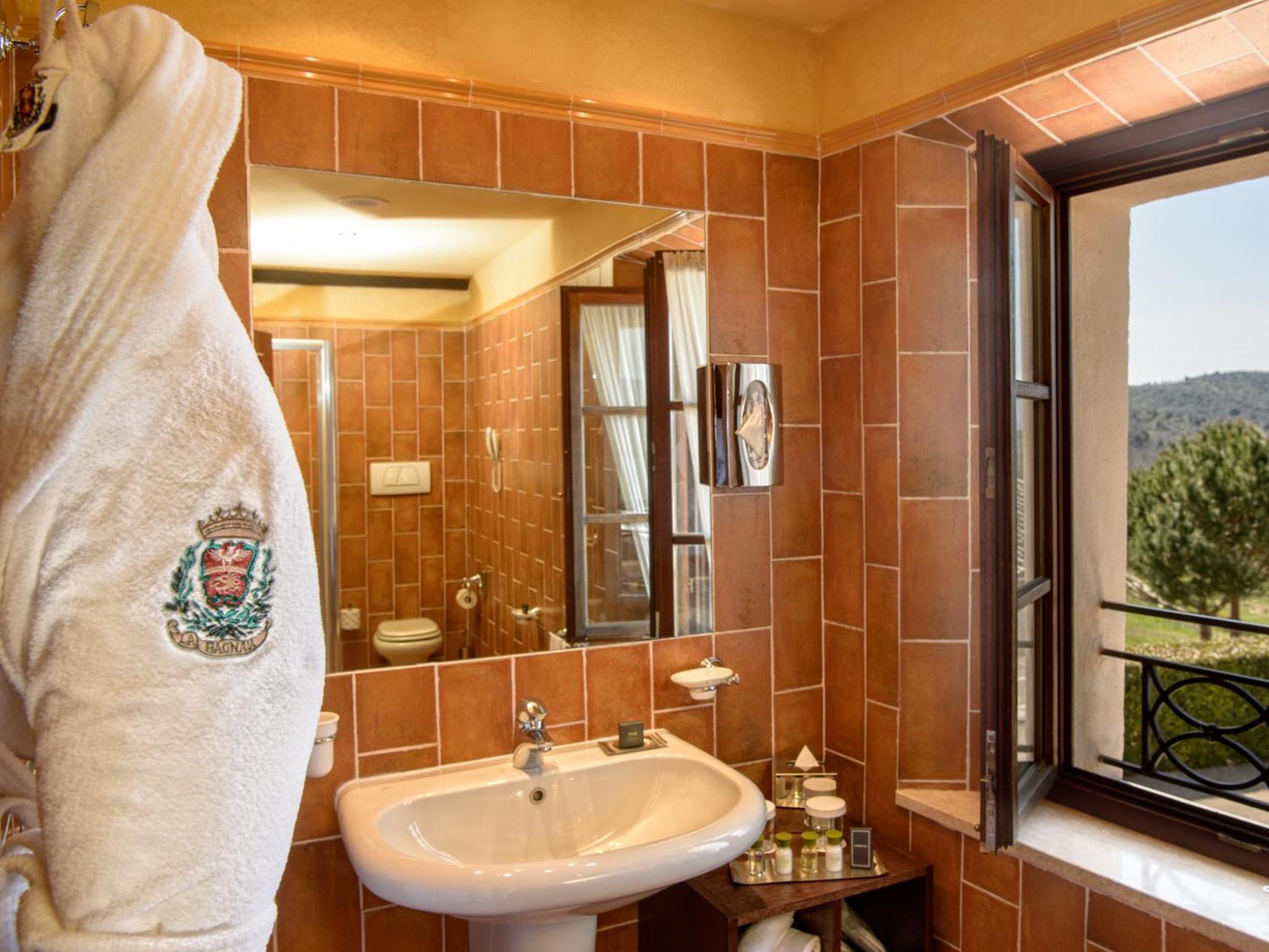 Classic Queen Room - Borgo Bagnaia photo 3