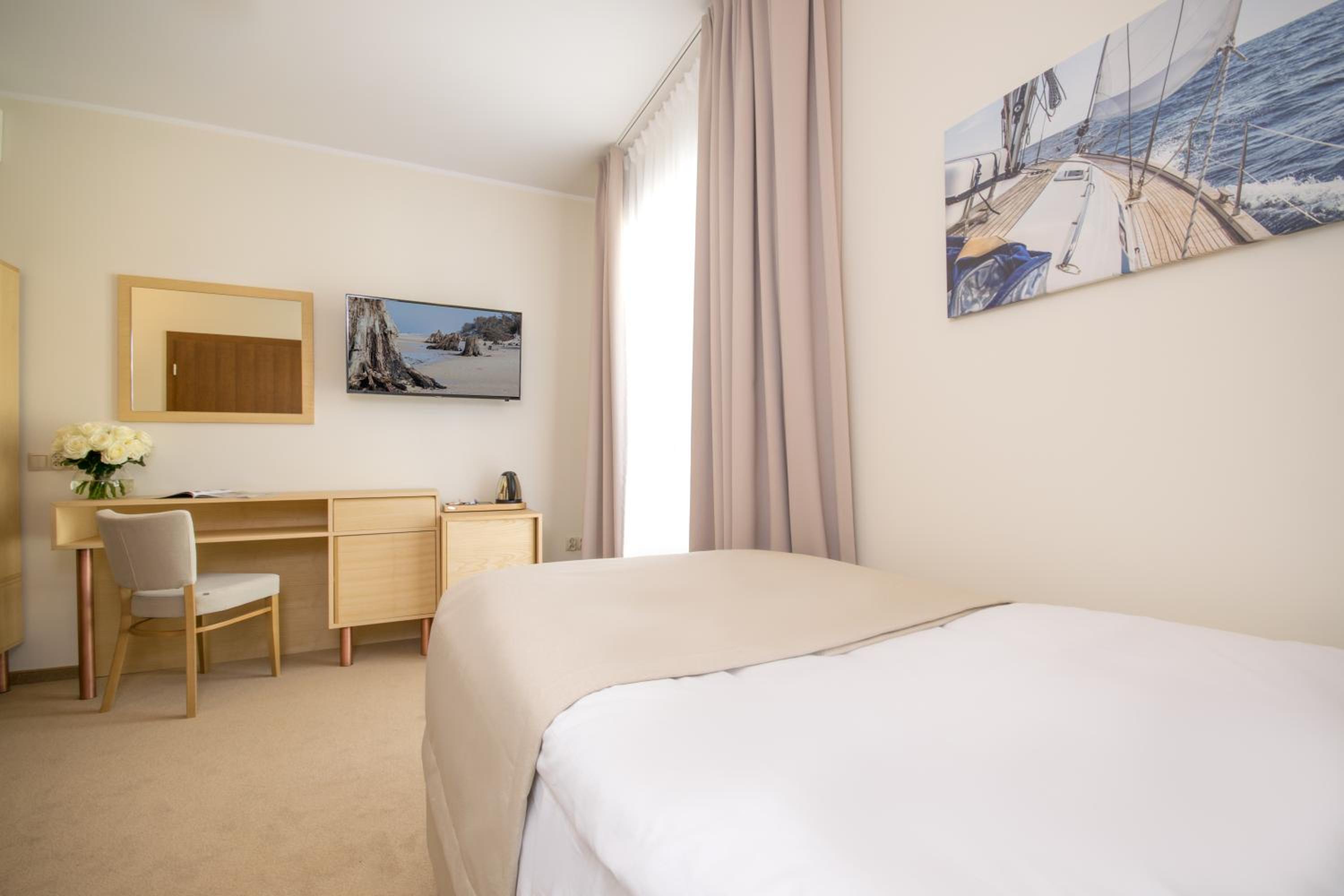 Single Room photo 1