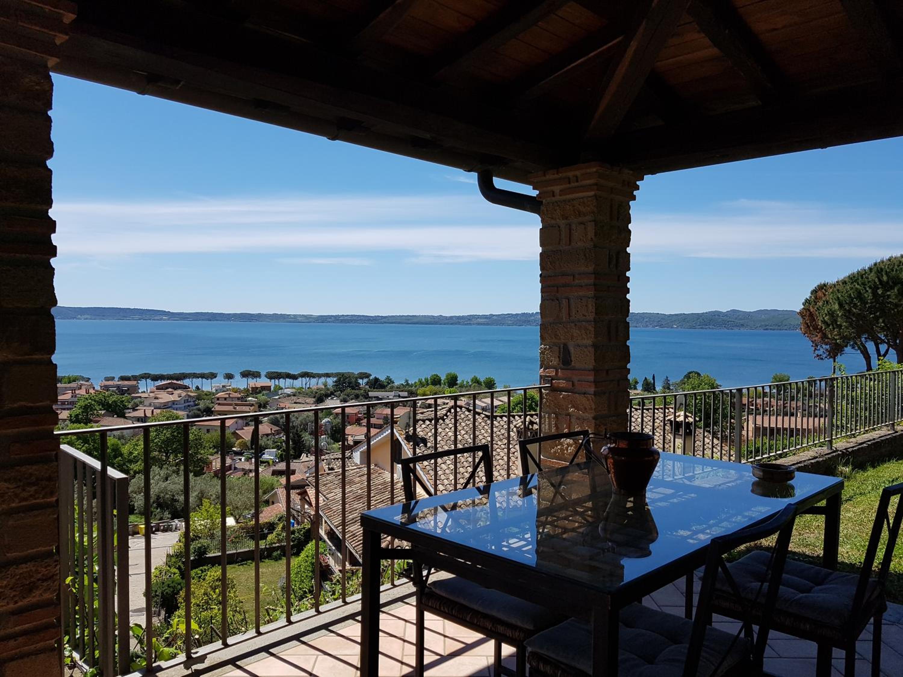 Villa photo 3