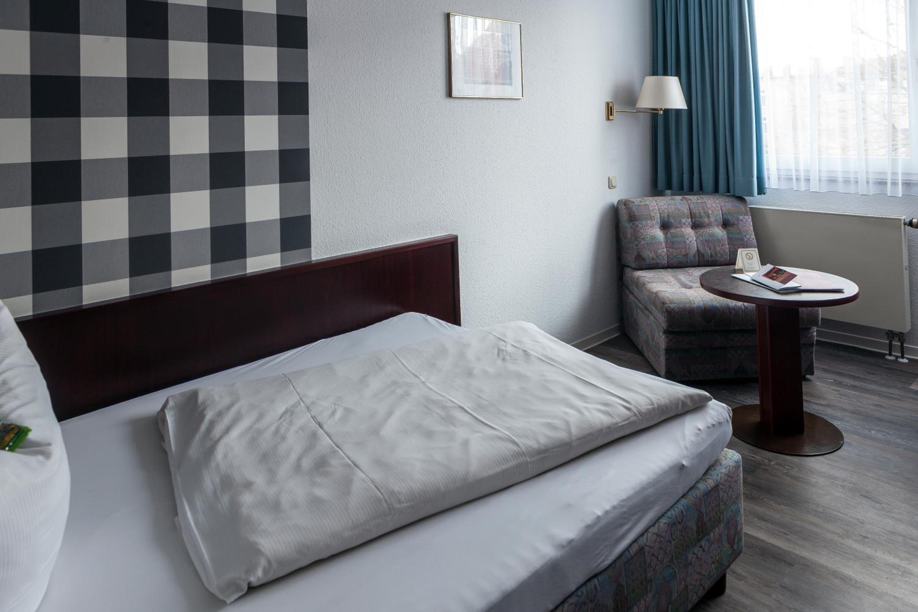 Standard Single Room photo 2