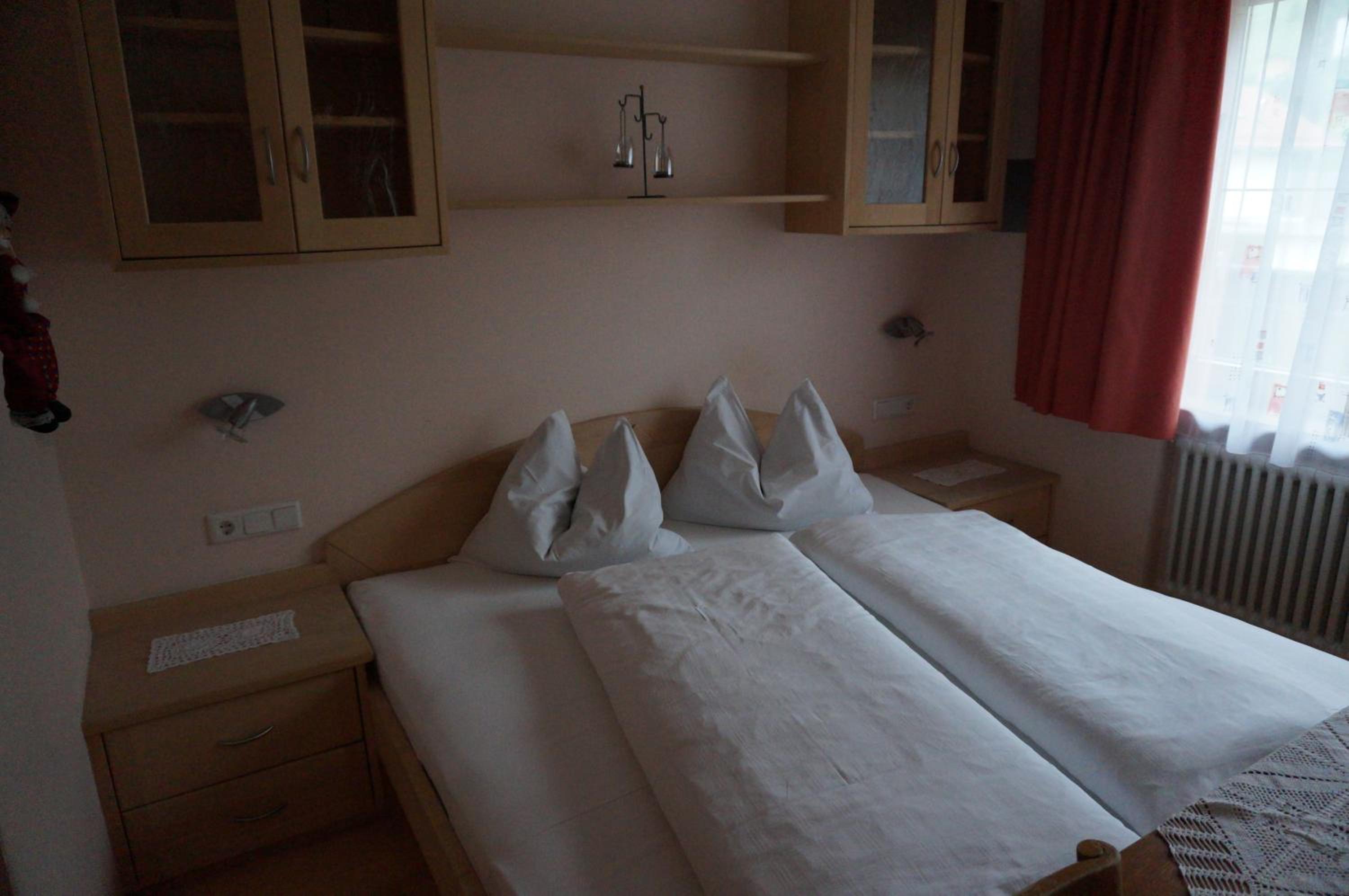 Budget Double Room photo 1