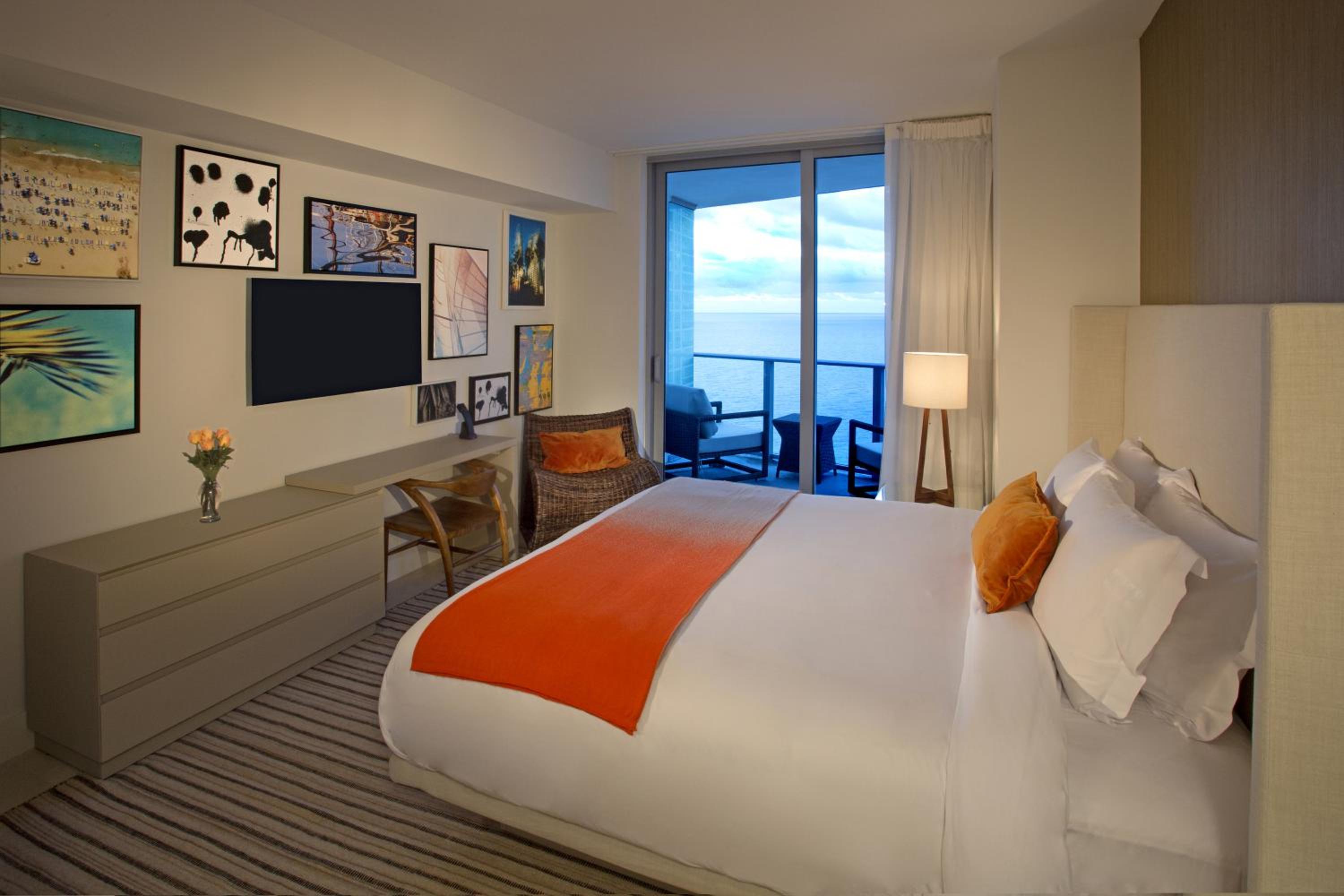 2 Bedroom Suite Oceanview Queen/Full - Photo 6