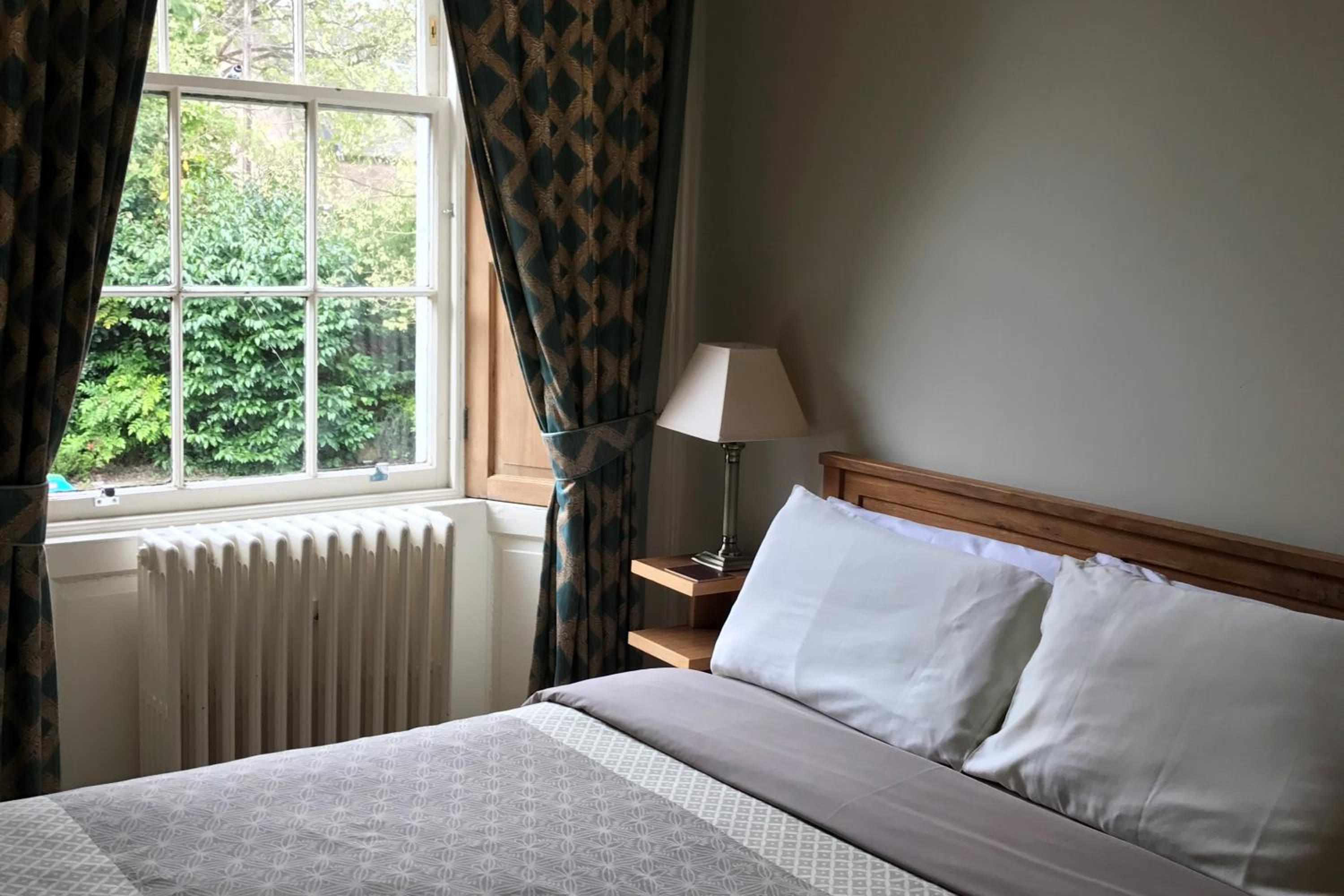 Standard Double Room - Photo 1