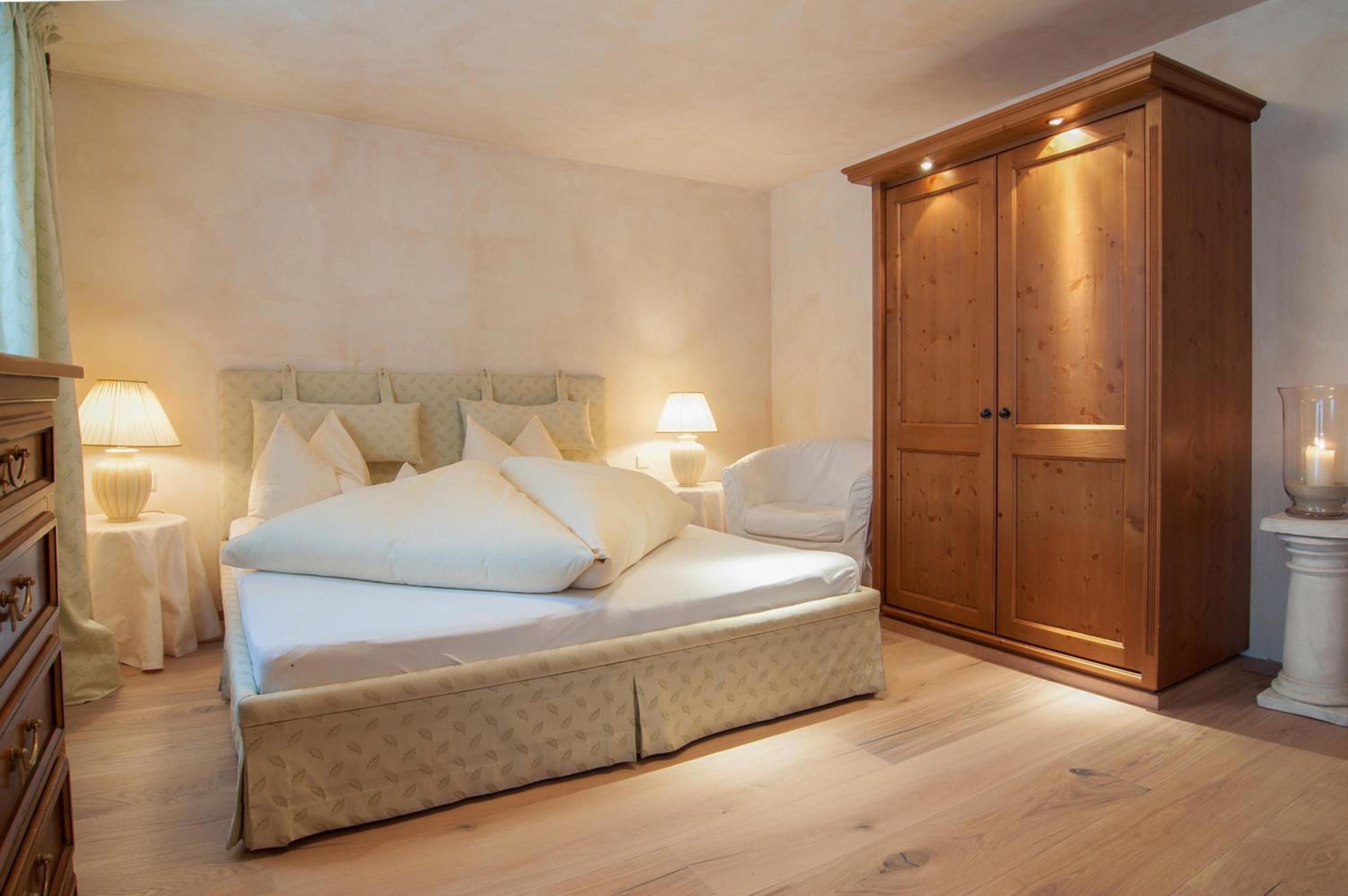 Suite - Photo 4