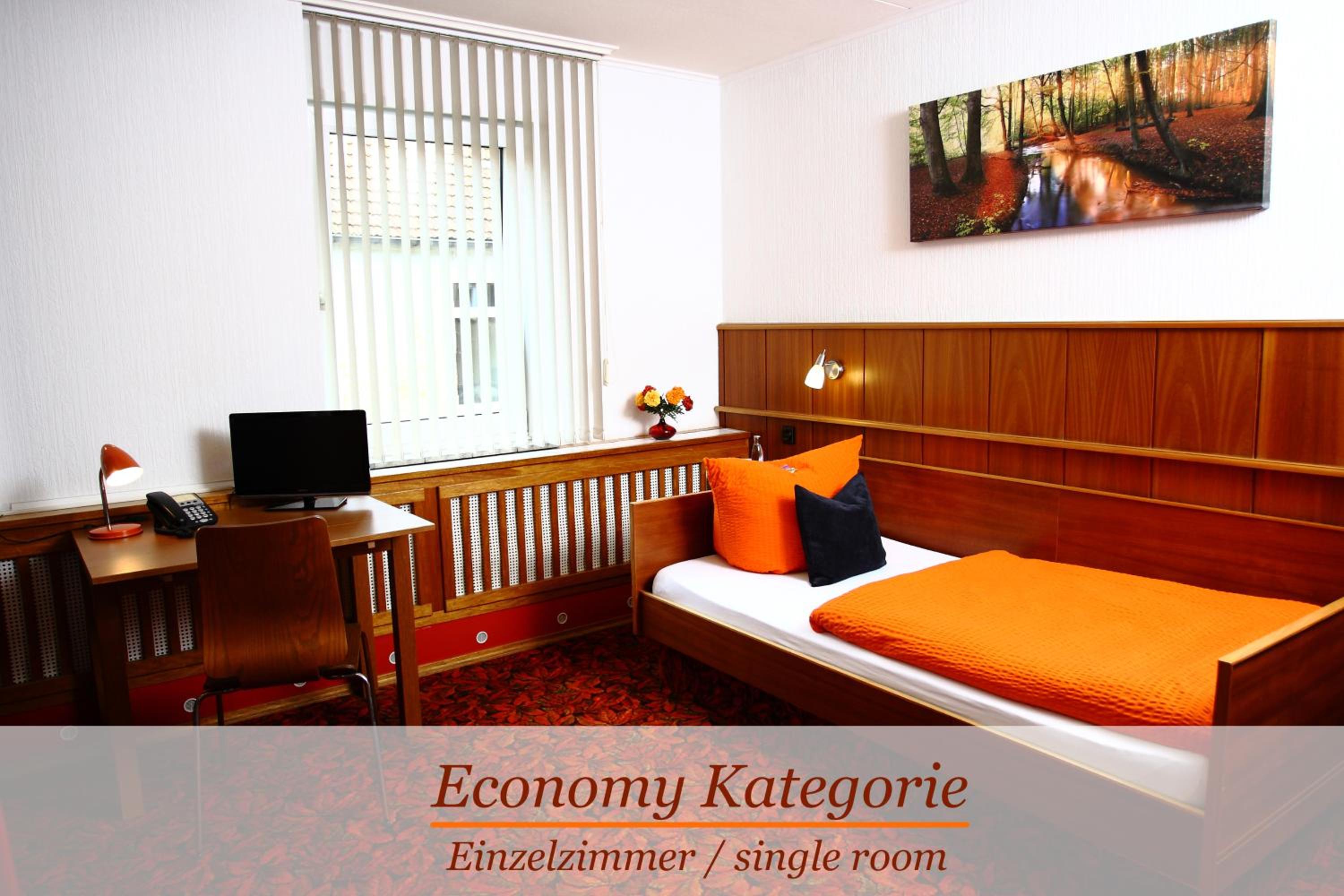 Economy Single Room