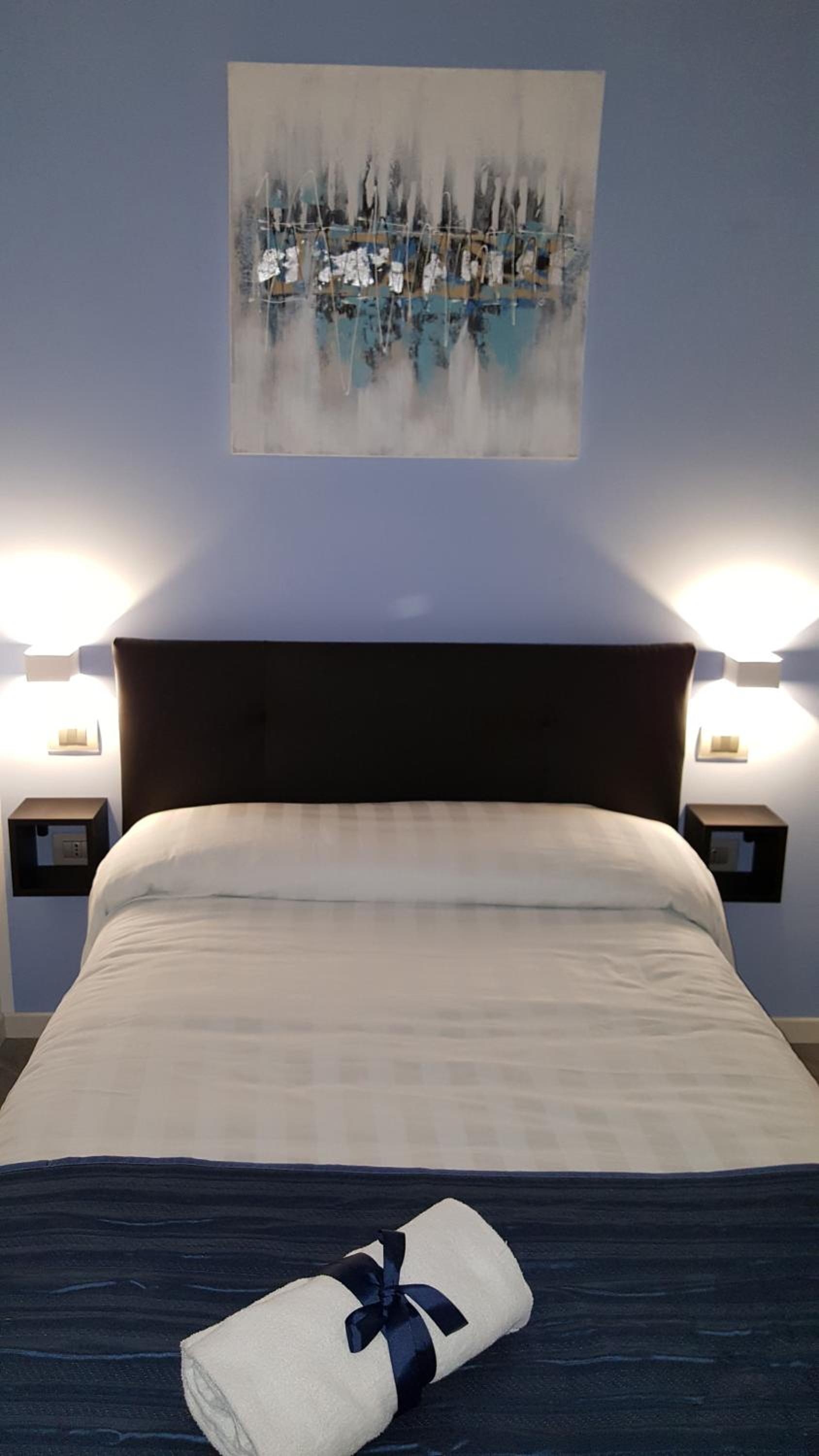 Single Room with Private Bathroom and Balcony photo 1