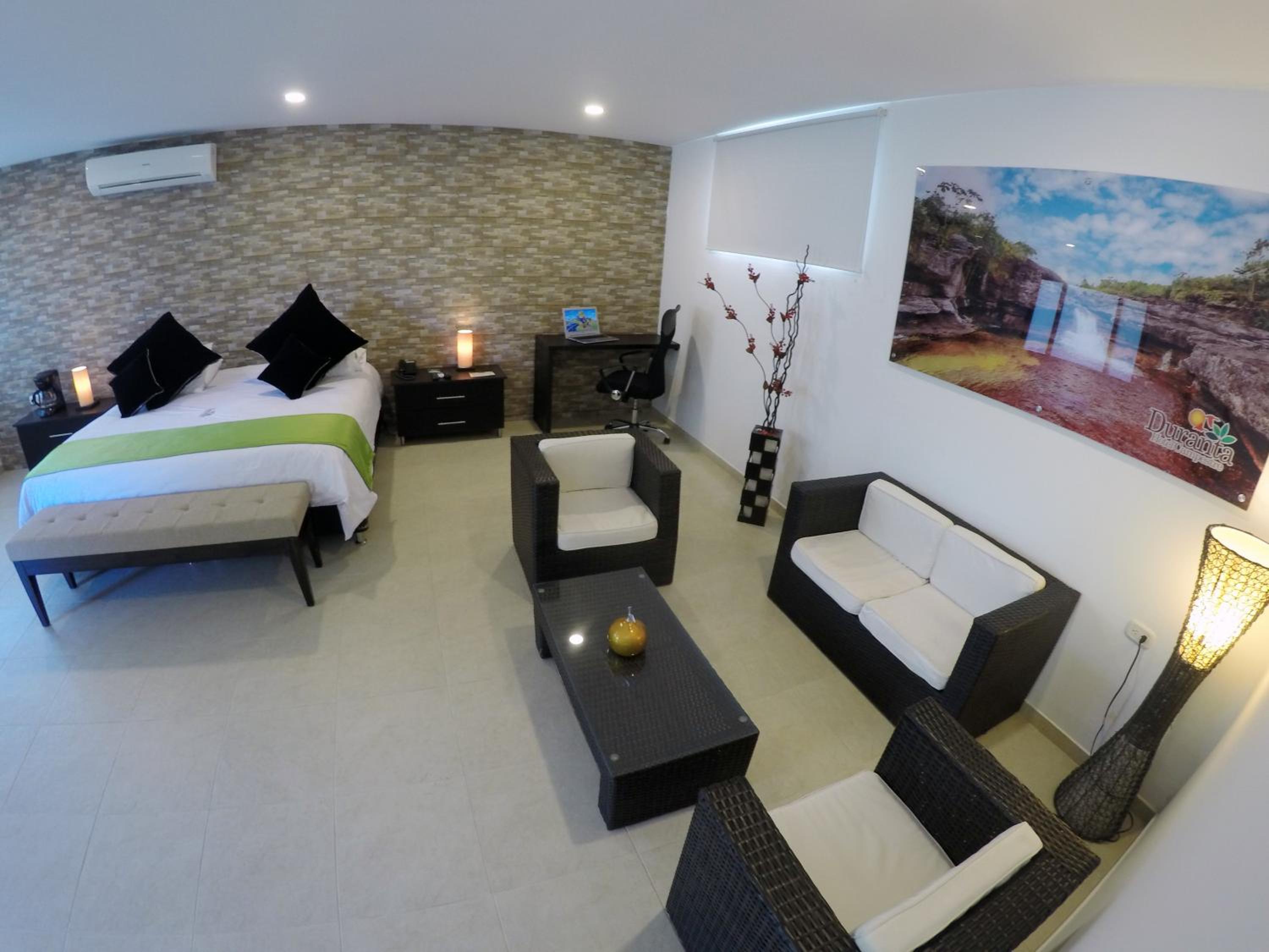 Junior Suite with Hot Tub photo 2