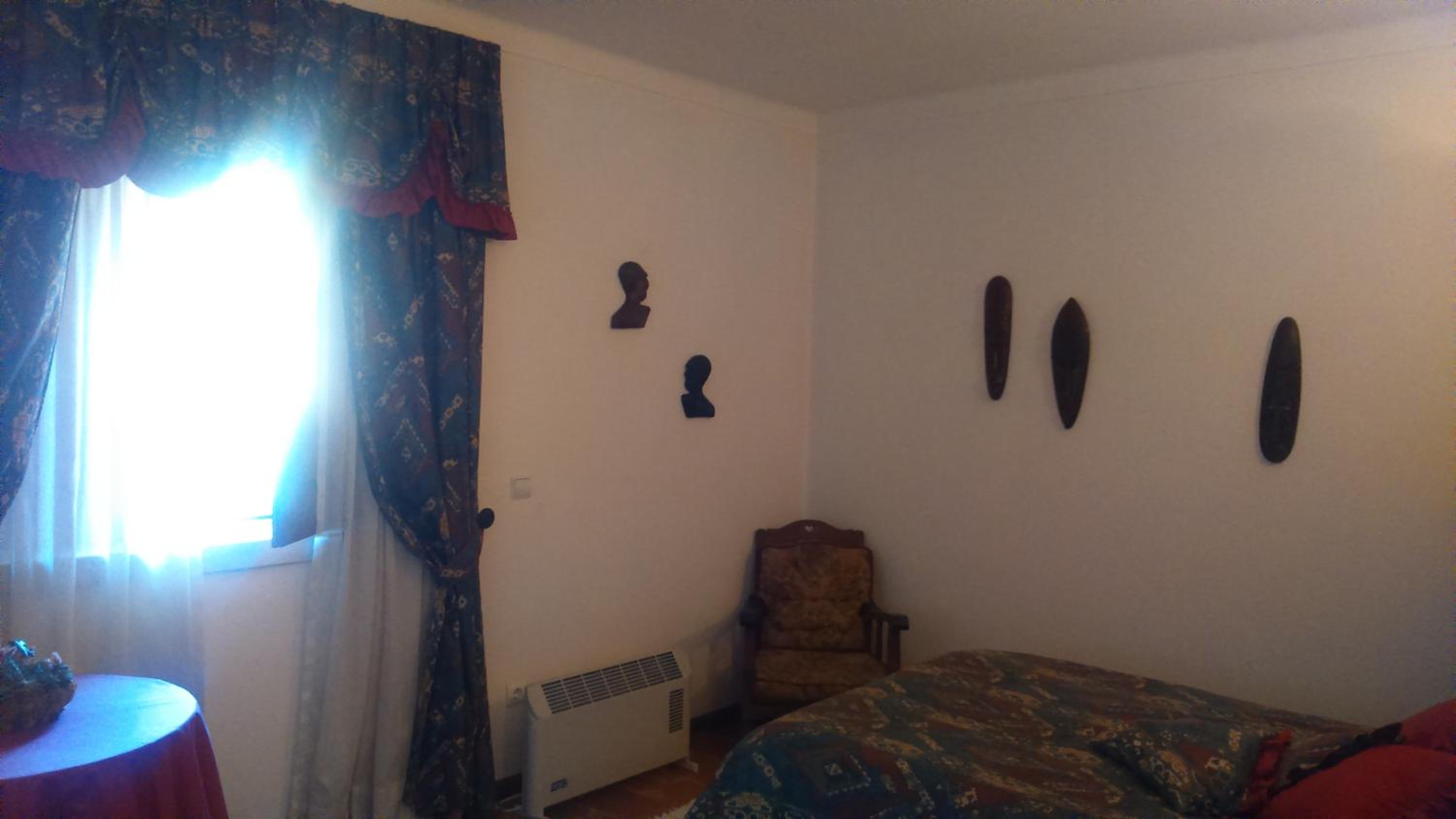 Double Room With Private Bathroom - Photo 3