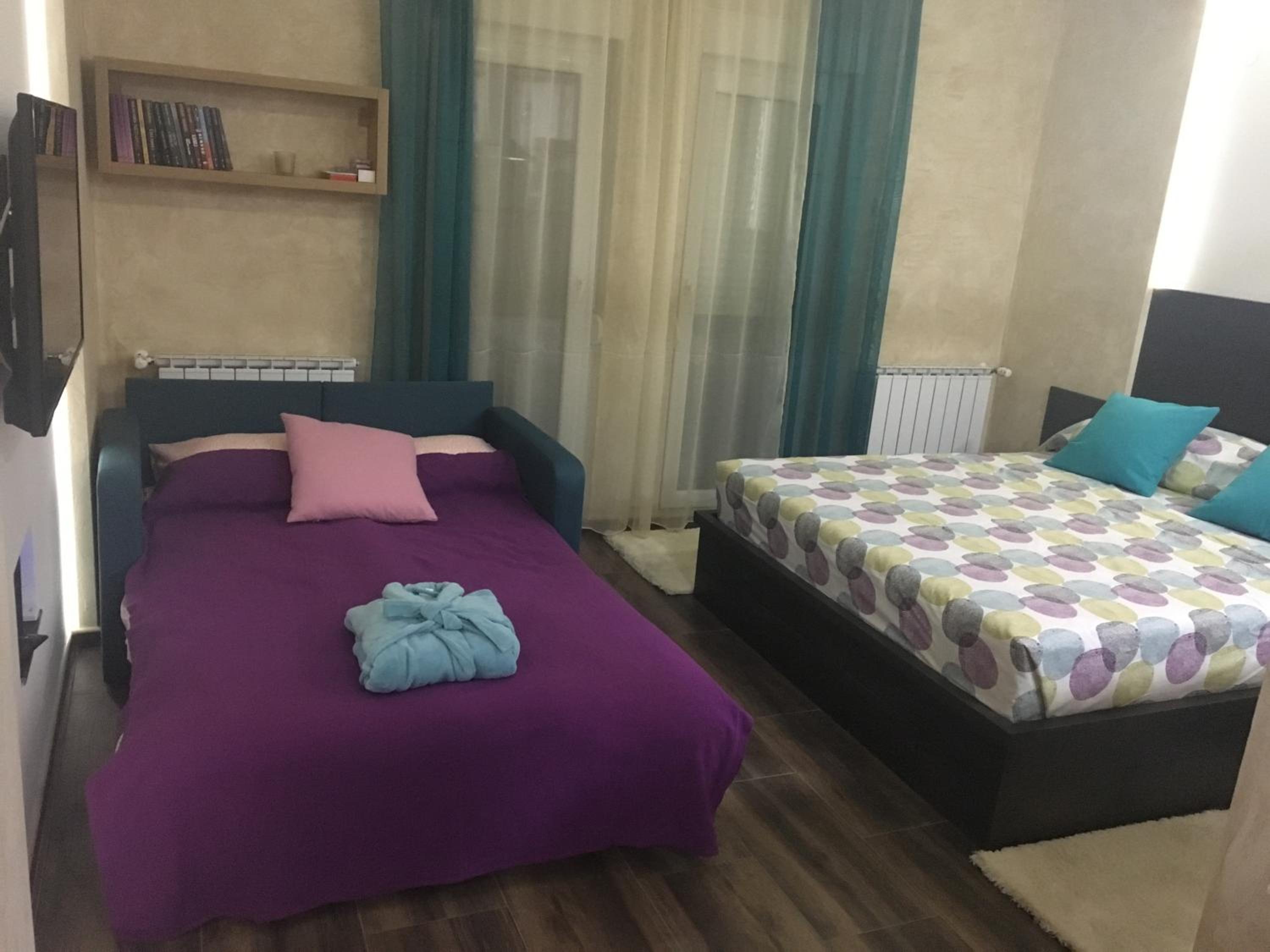 Deluxe Apartment photo 2