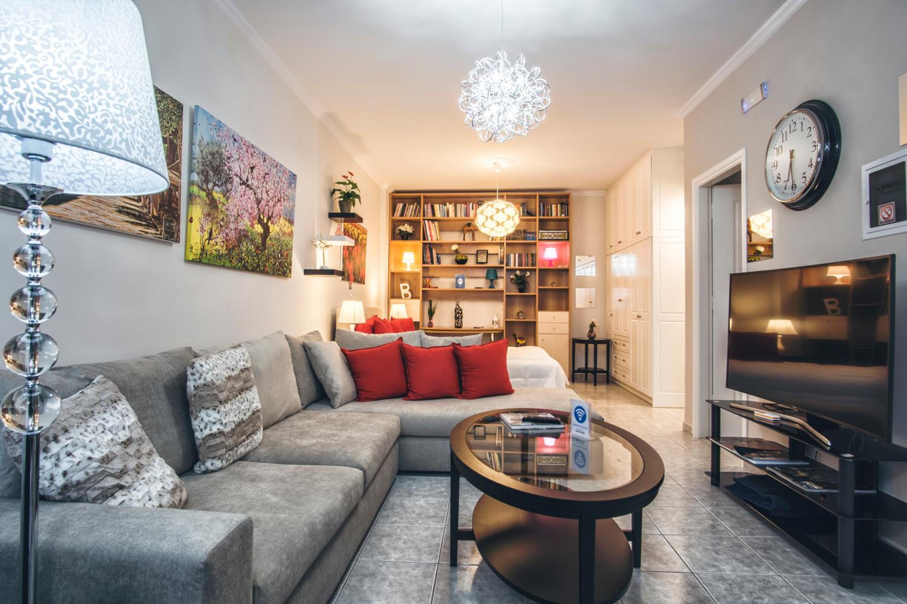 Deluxe Apartment