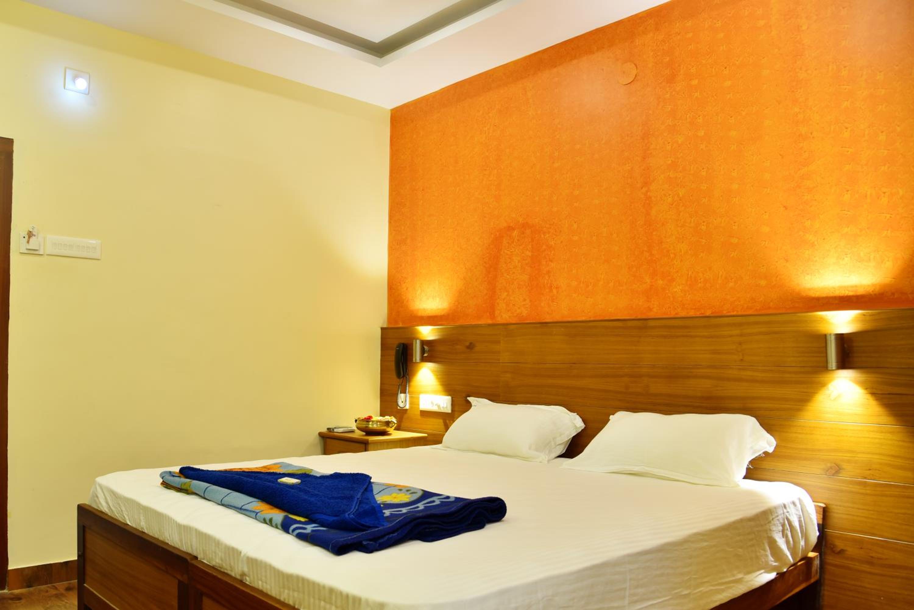 Double Room - Photo 1