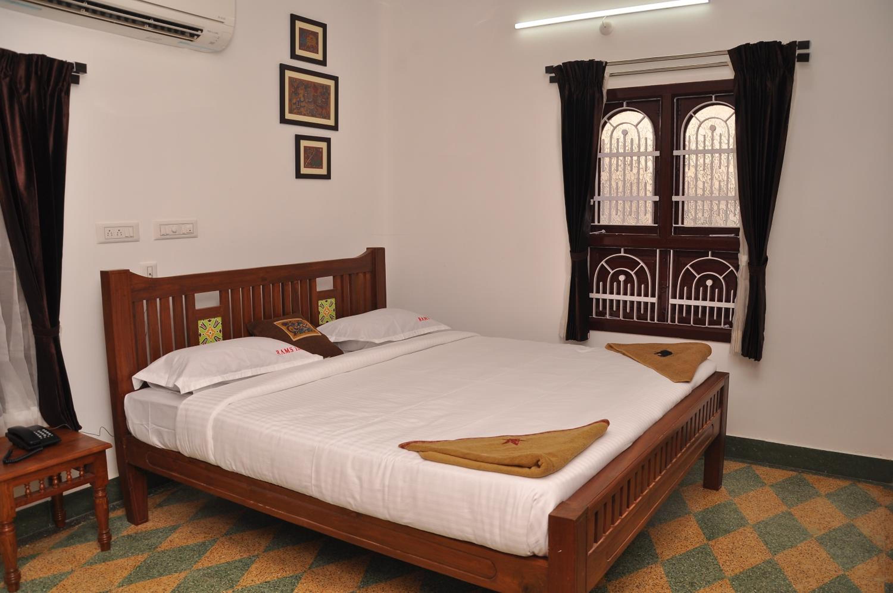 Deluxe Double Room - Photo 2