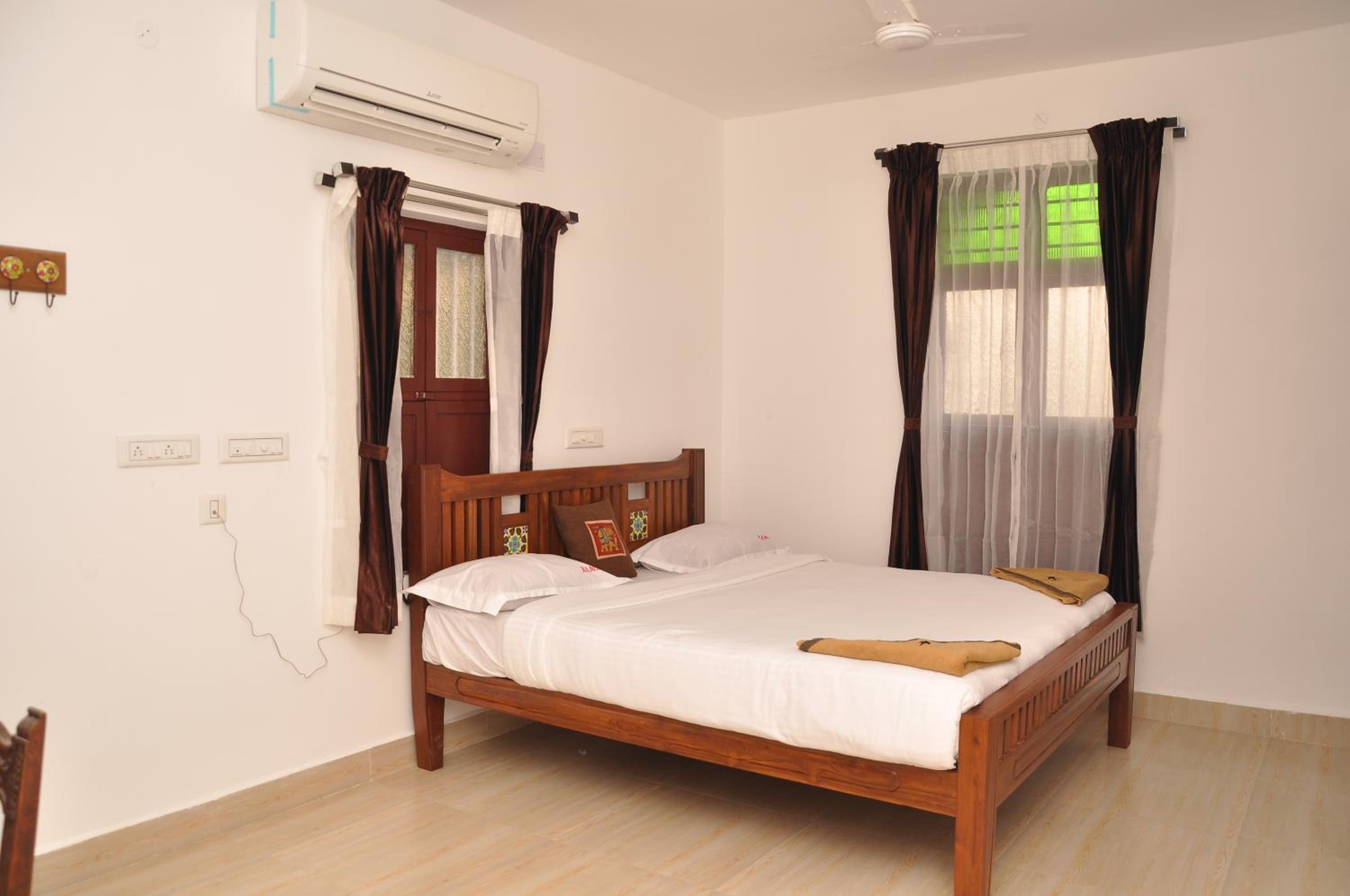 Deluxe Double Room - Photo 4