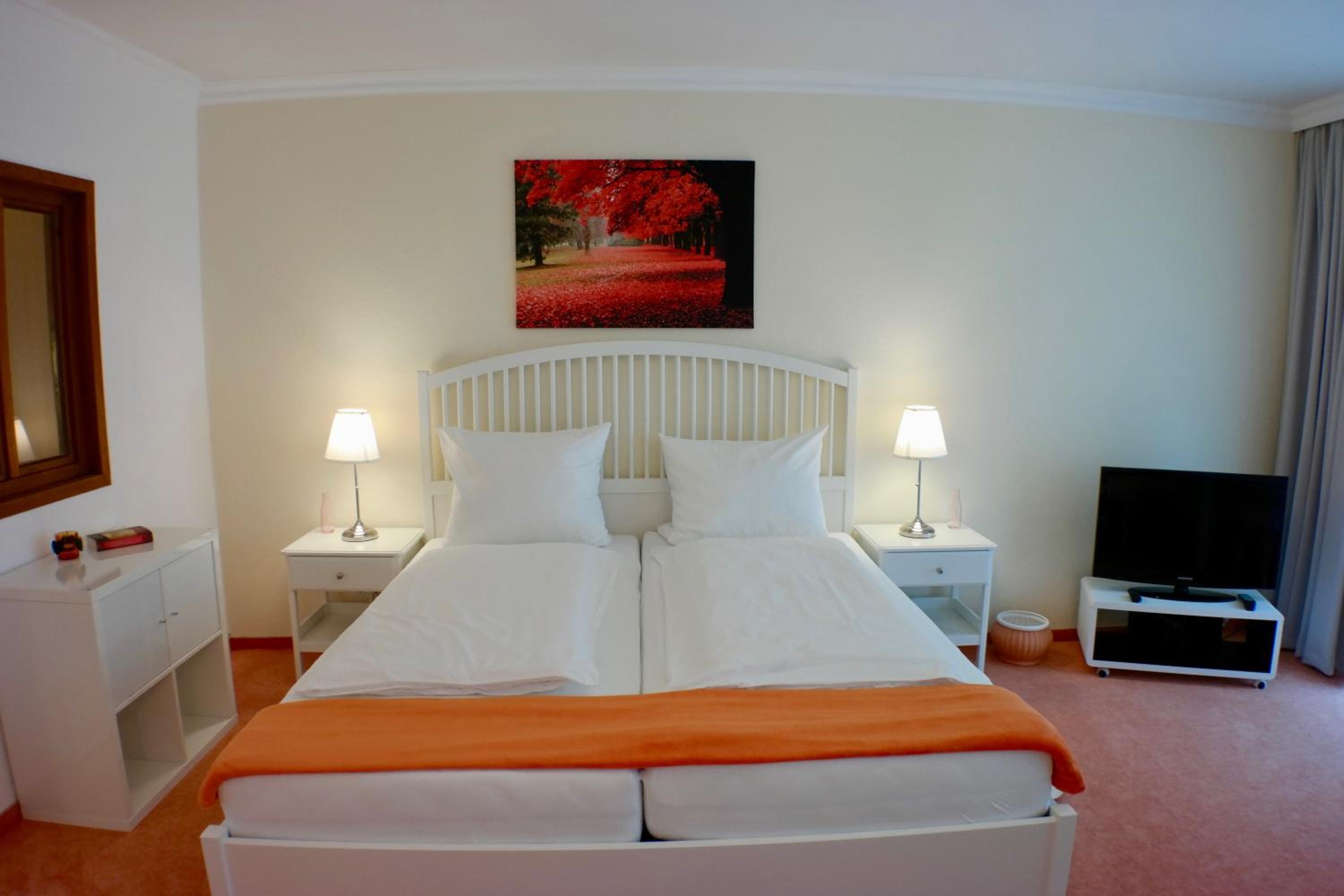 Studio Apartment with Loggia (2 Adults) - Photo 12