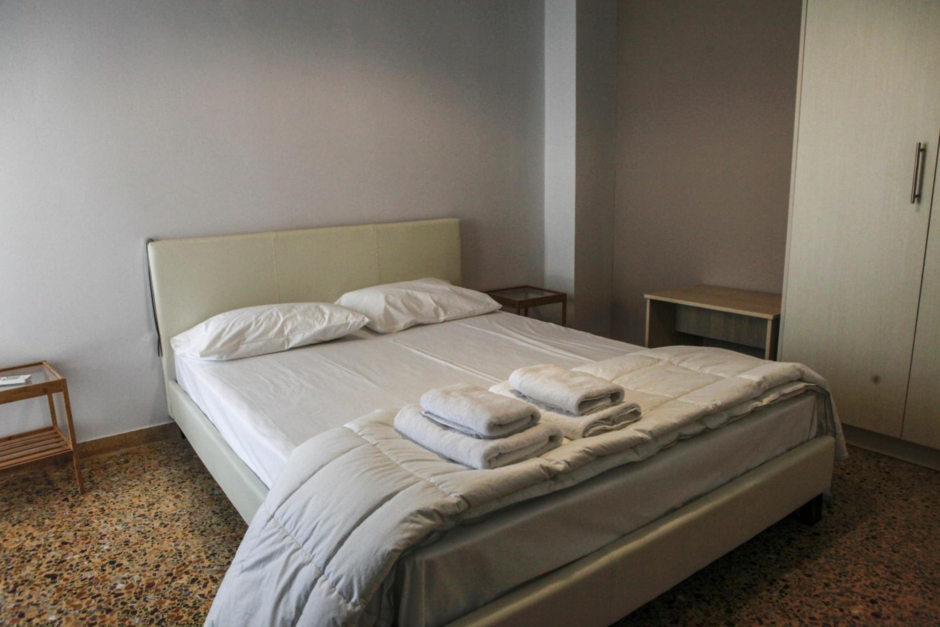 Studio Apartment with Sea View - Photo 3