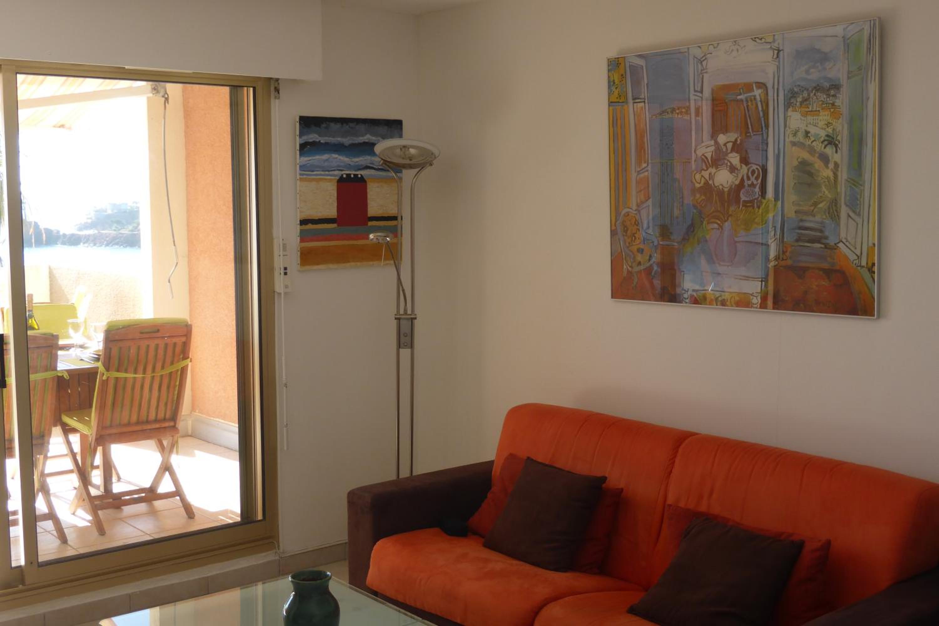 Apartment with Sea View photo 3
