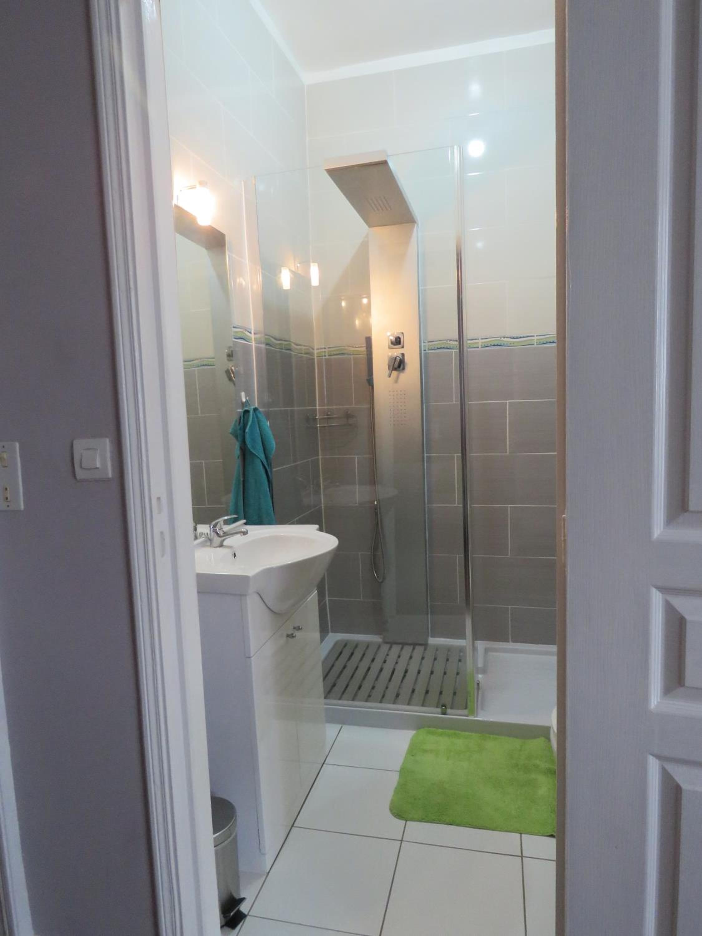Large Double Room photo 2