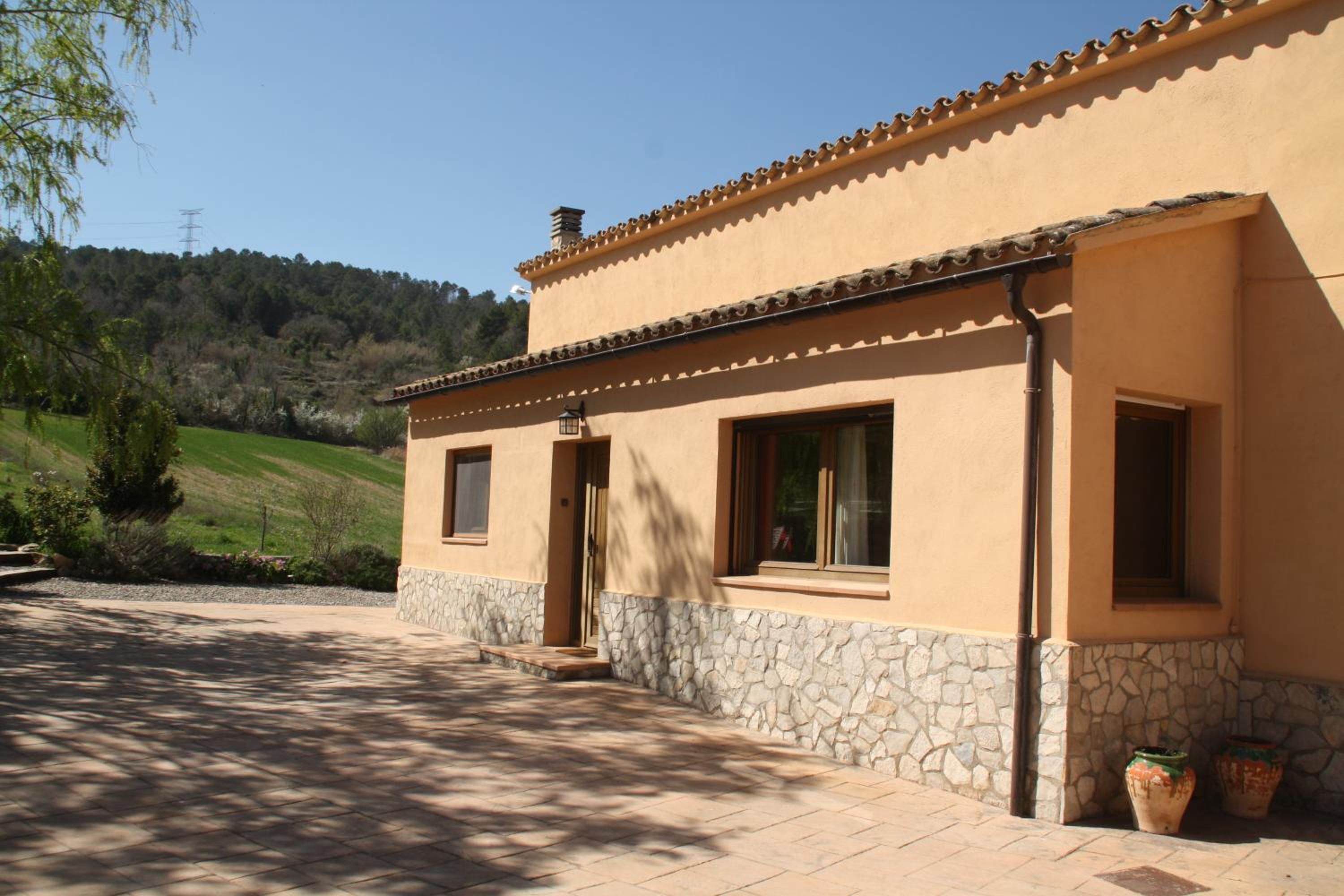 Four-Bedroom House - Photo 23