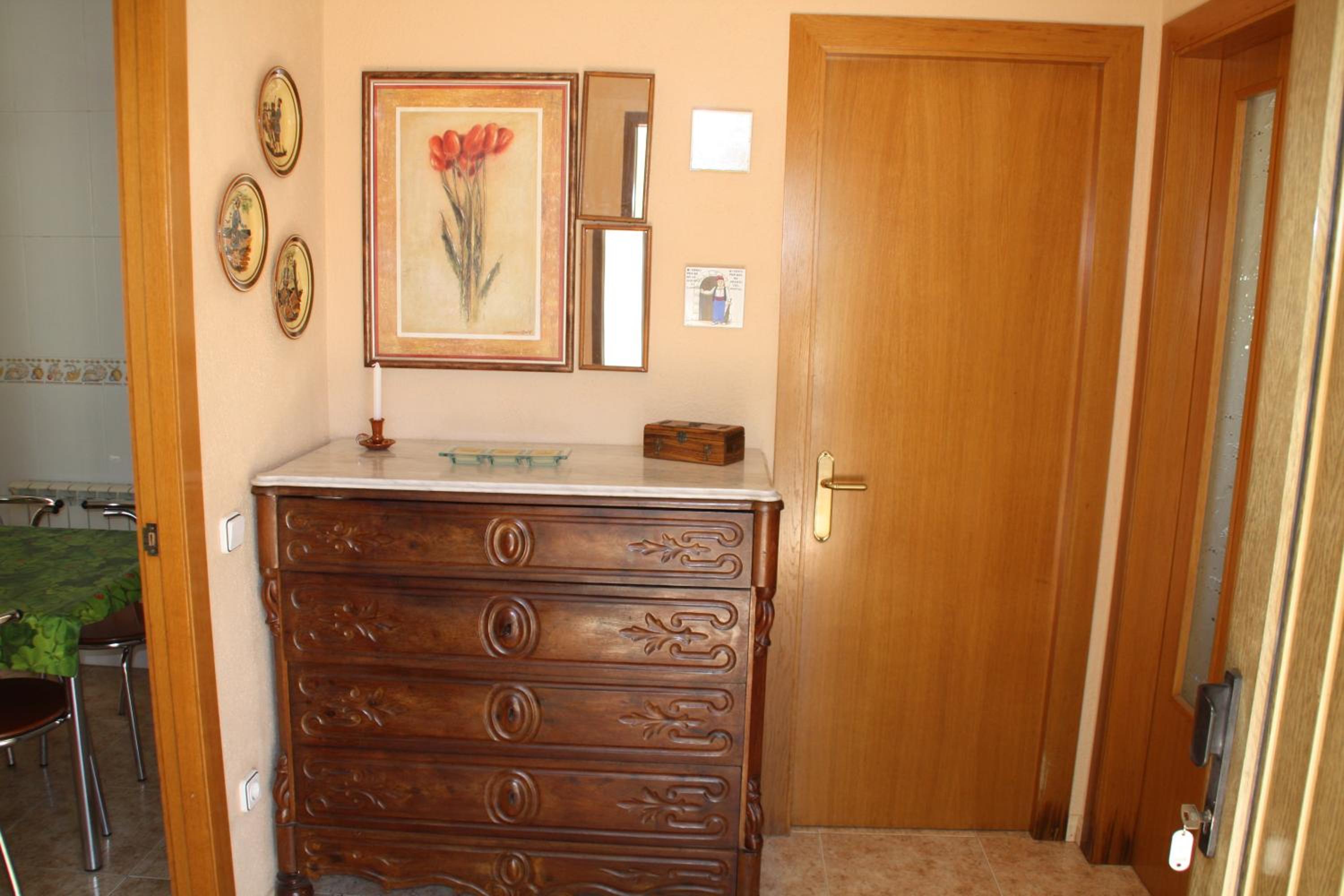 Four-Bedroom House - Photo 14