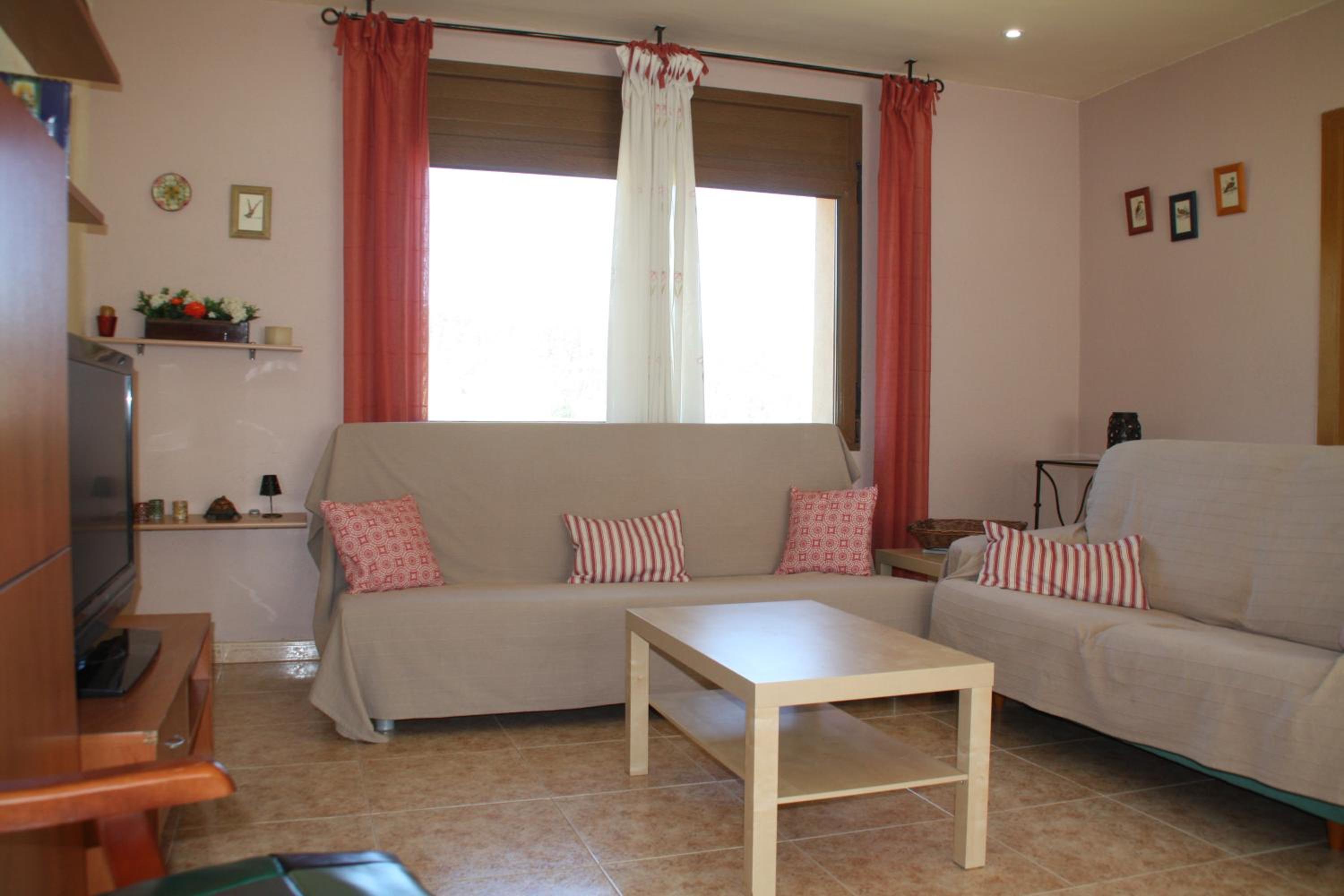 Four-Bedroom House - Photo 5