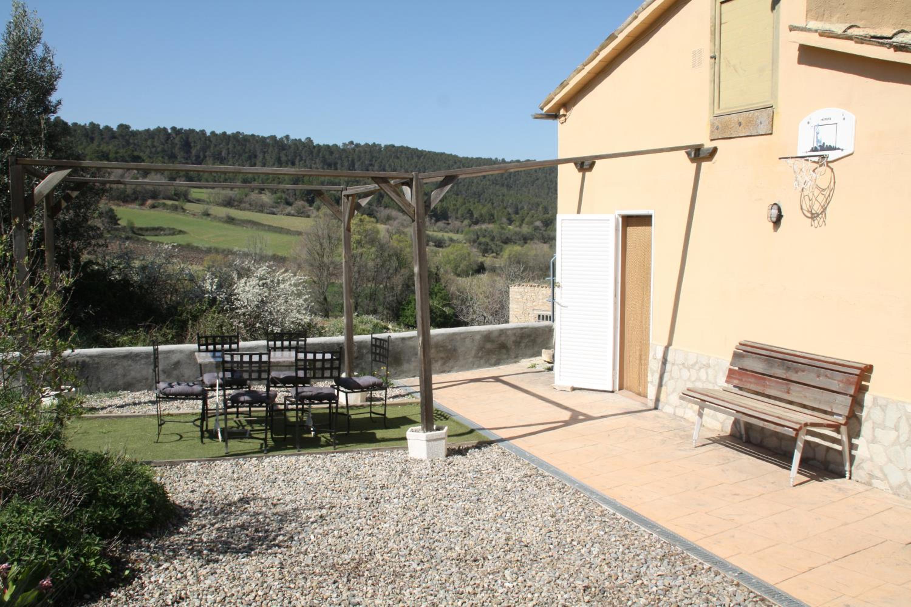 Four-Bedroom House - Photo 20