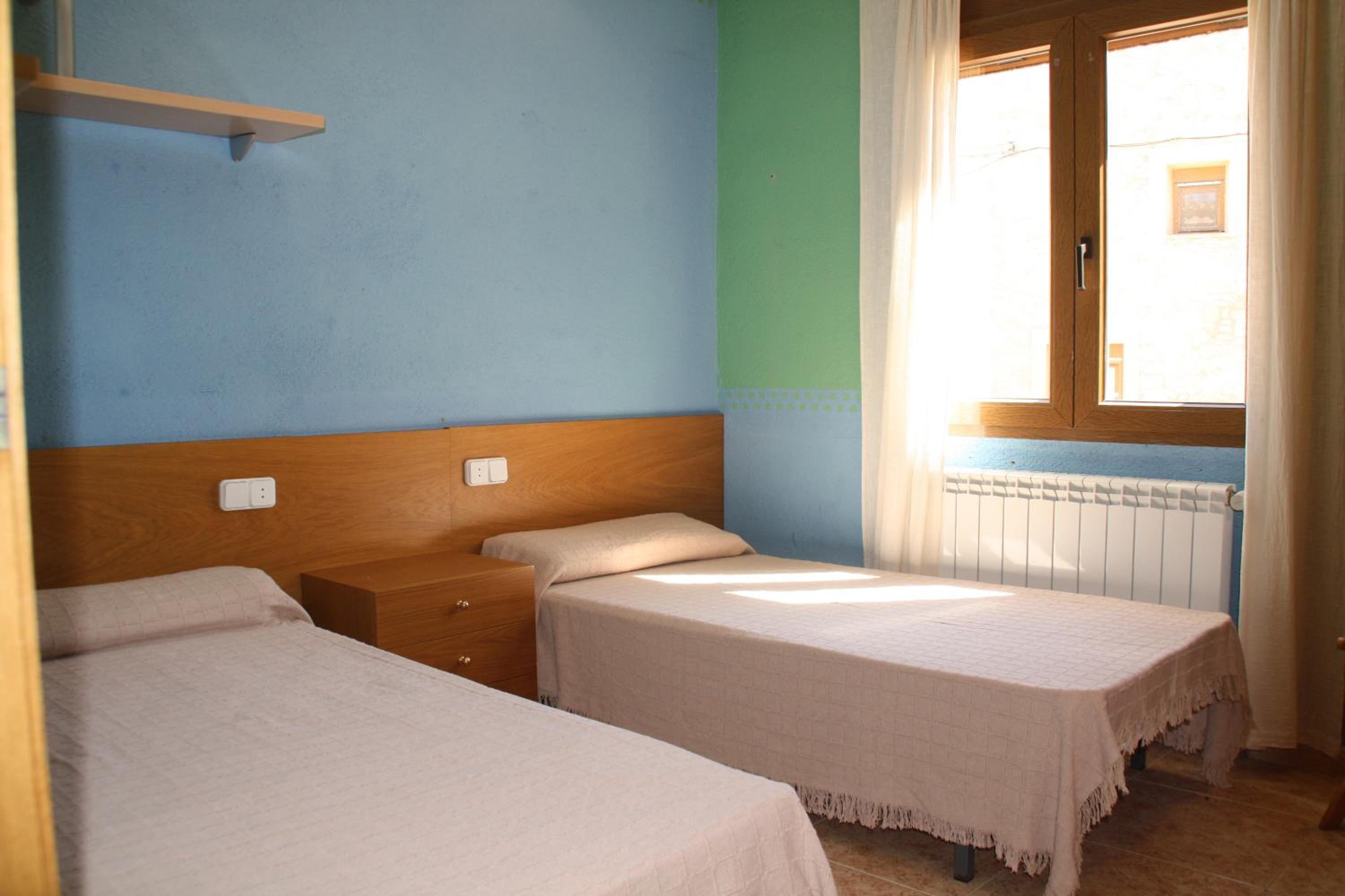 Four-Bedroom House - Photo 8