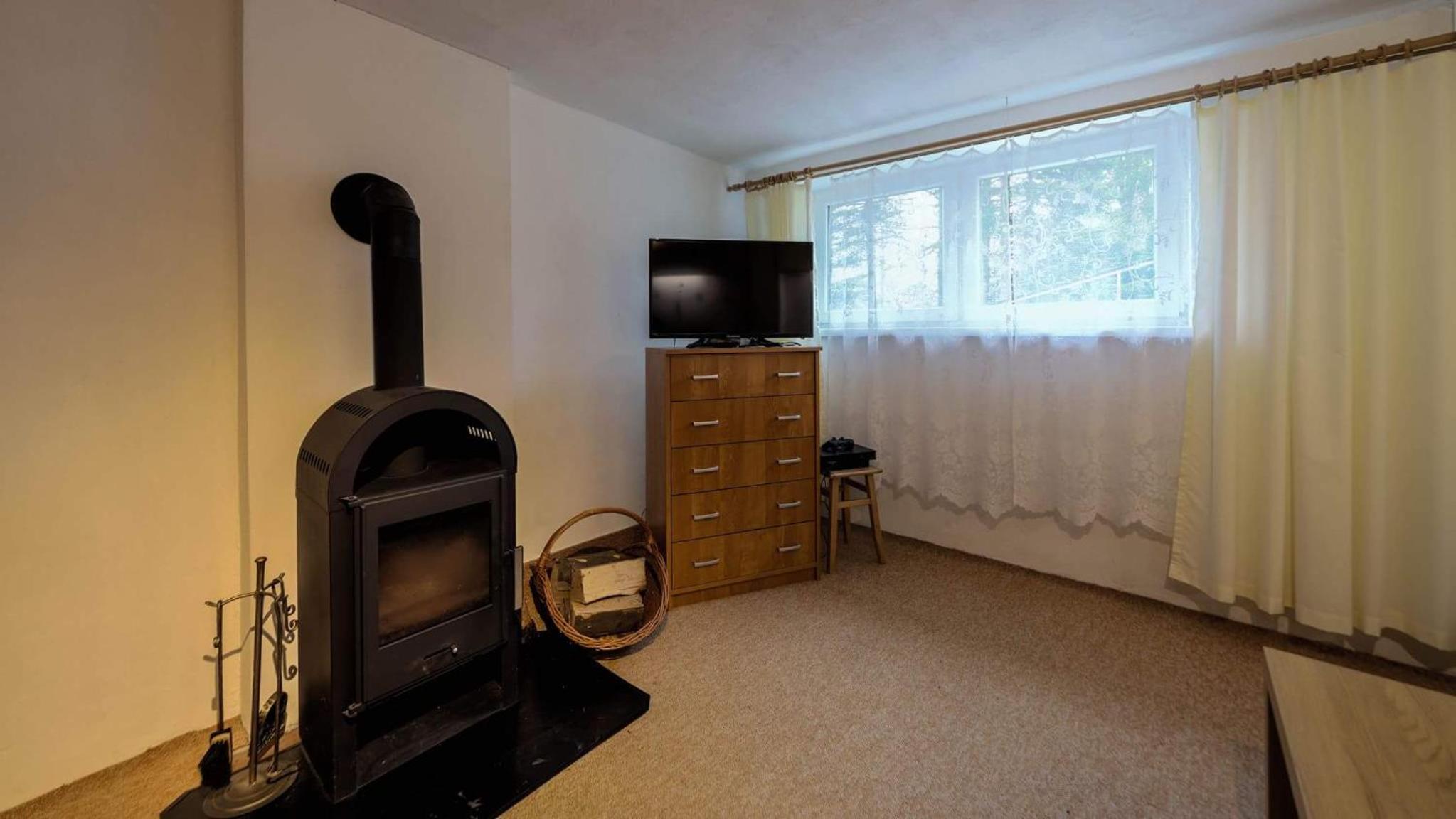 Studio Apartment photo 3