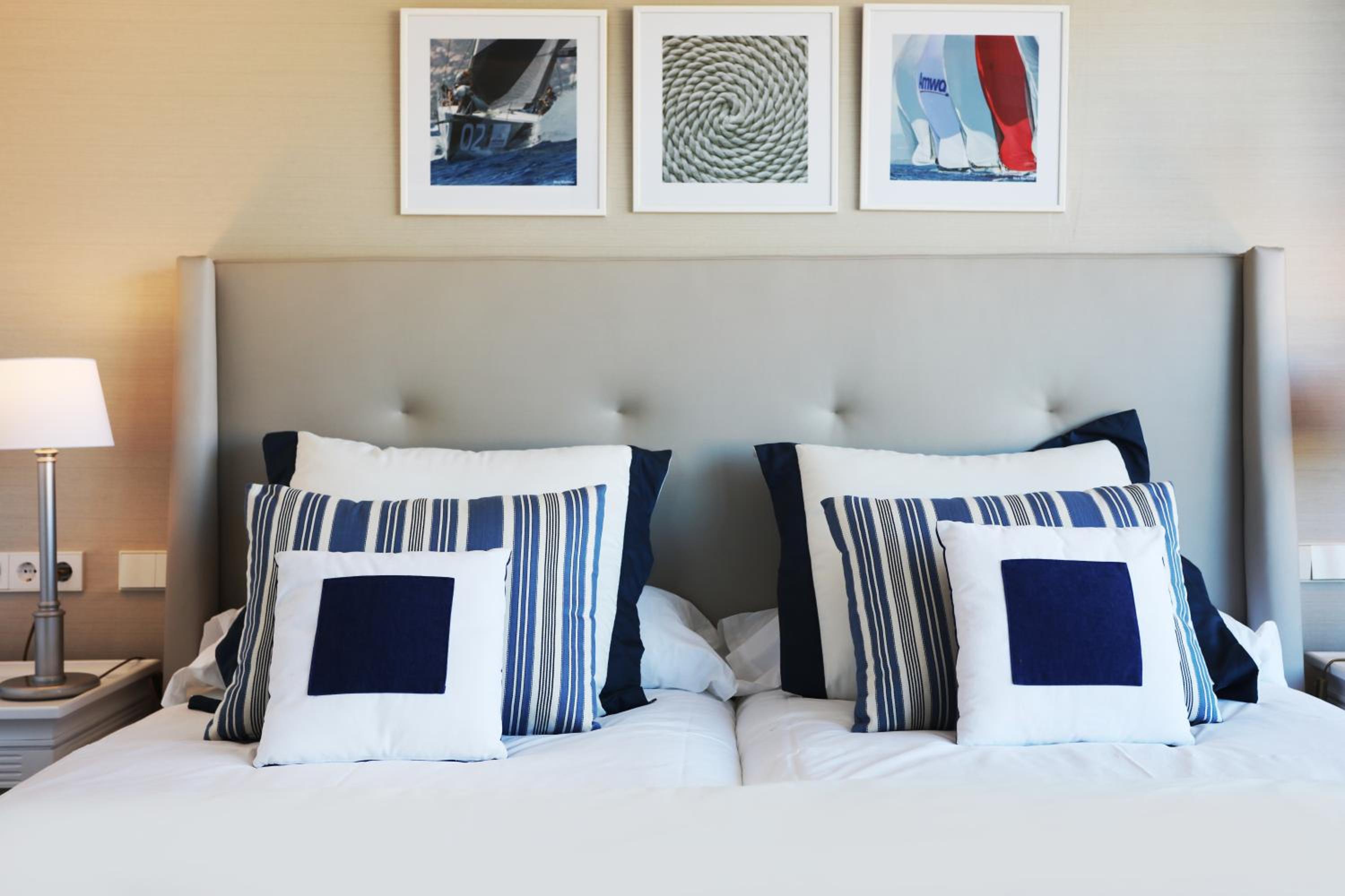 Suite with Sea View thumbnail 5