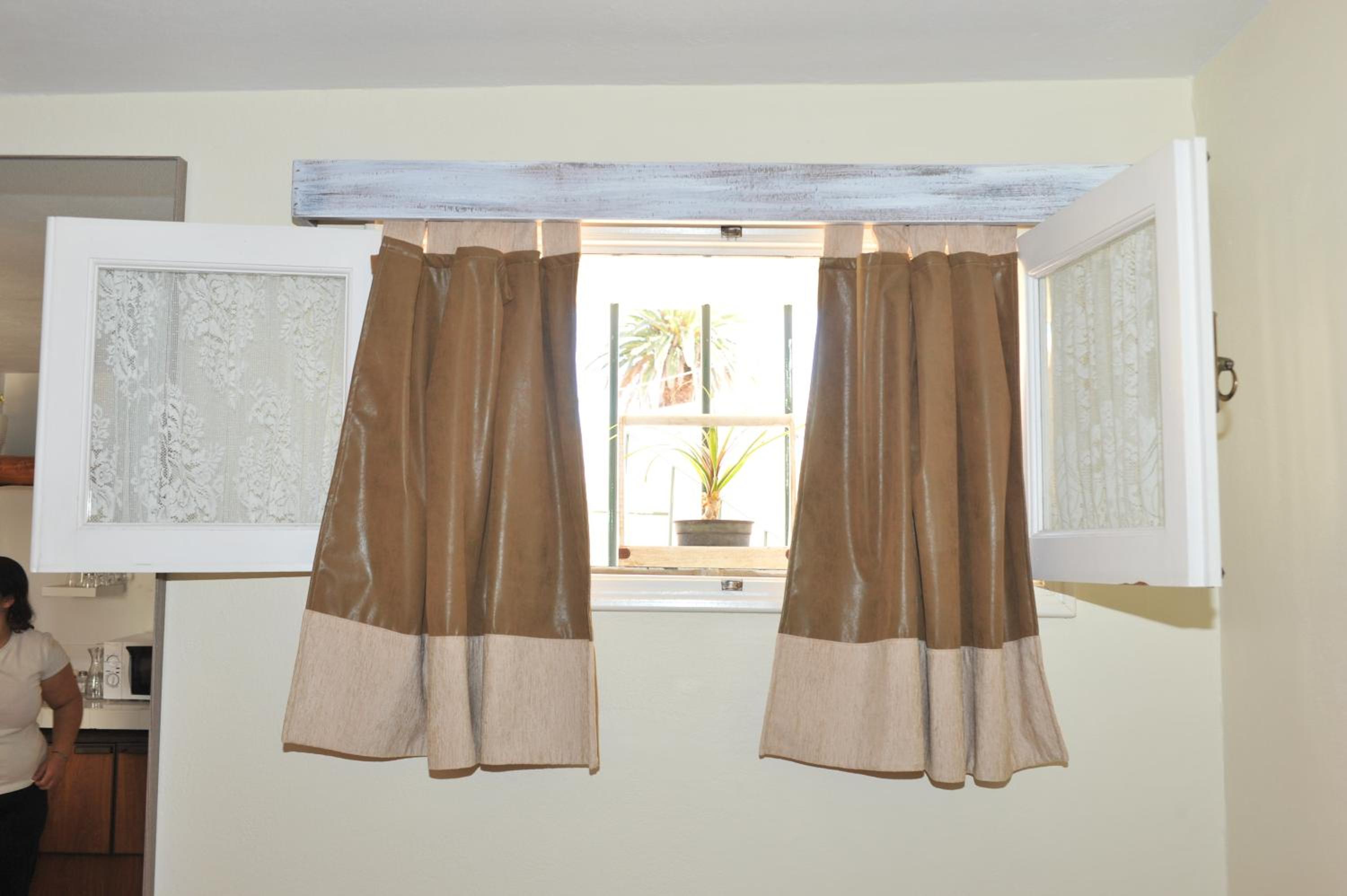 Double Room with Private Bathroom - Photo 35