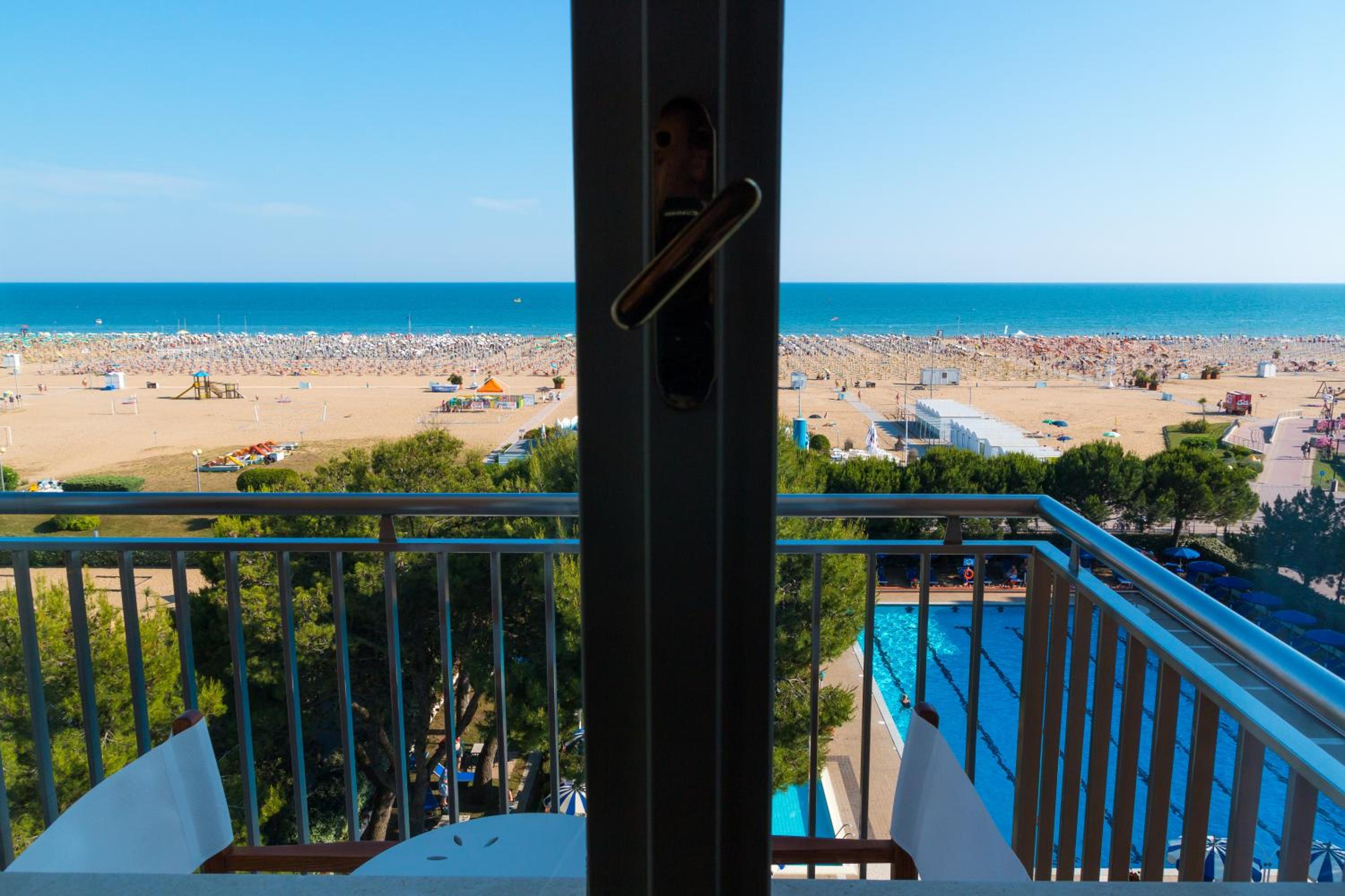 Superior Double Room with Sea View photo 3