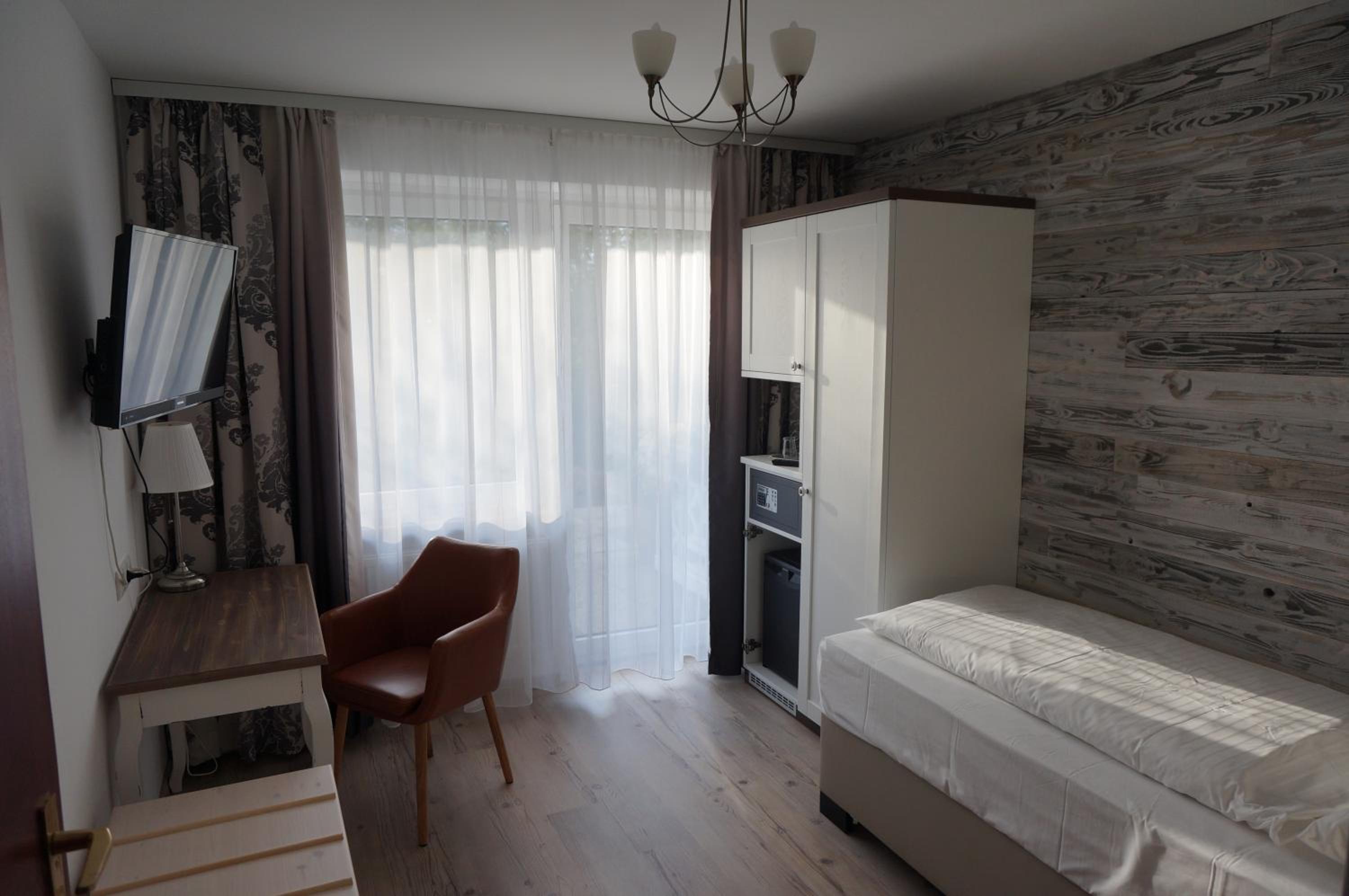 Single Room photo 1